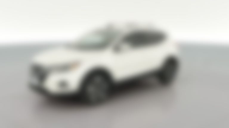 2022 Nissan Rogue Sport vehicle photo