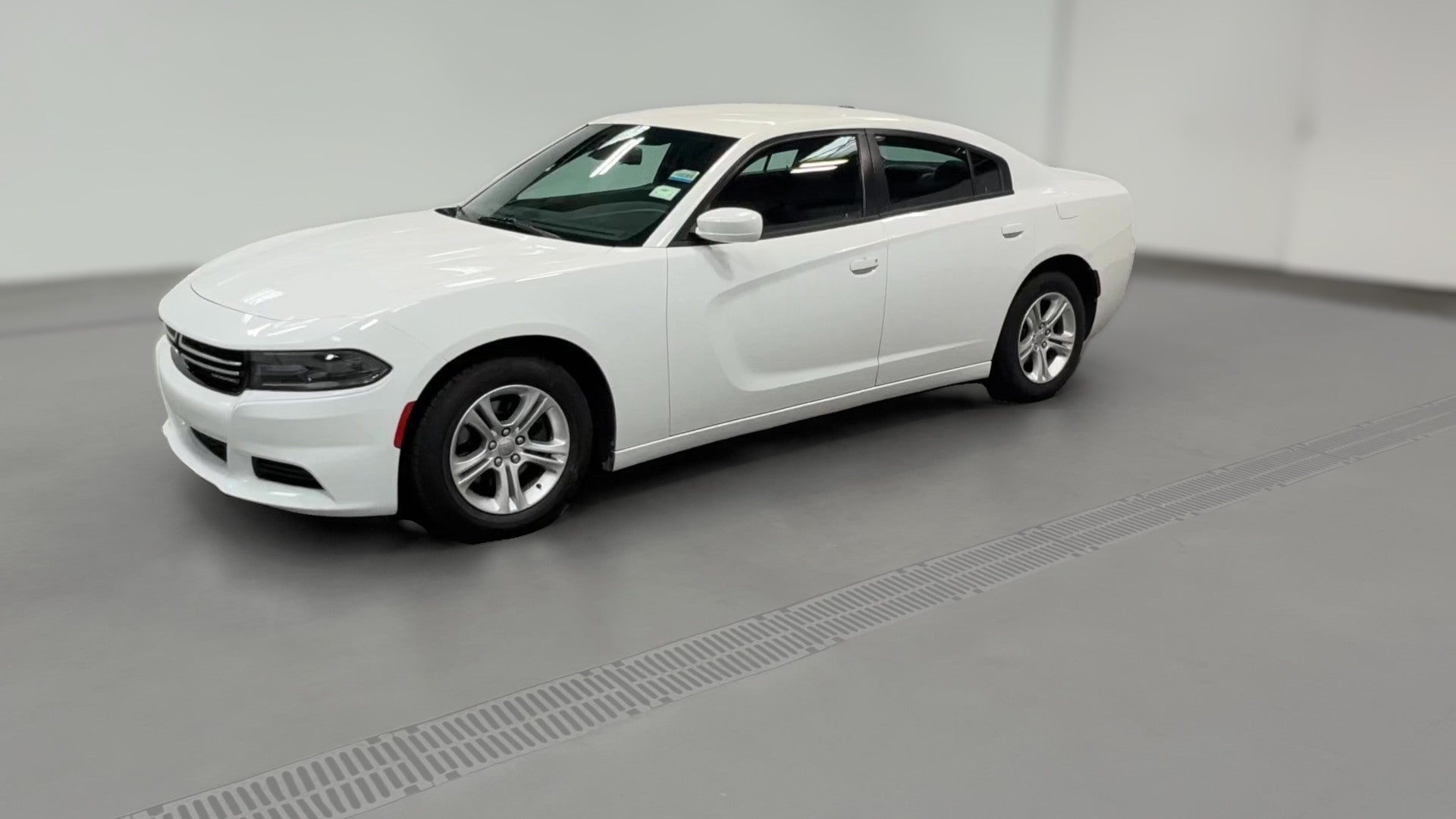 2015 Dodge Charger vehicle photo