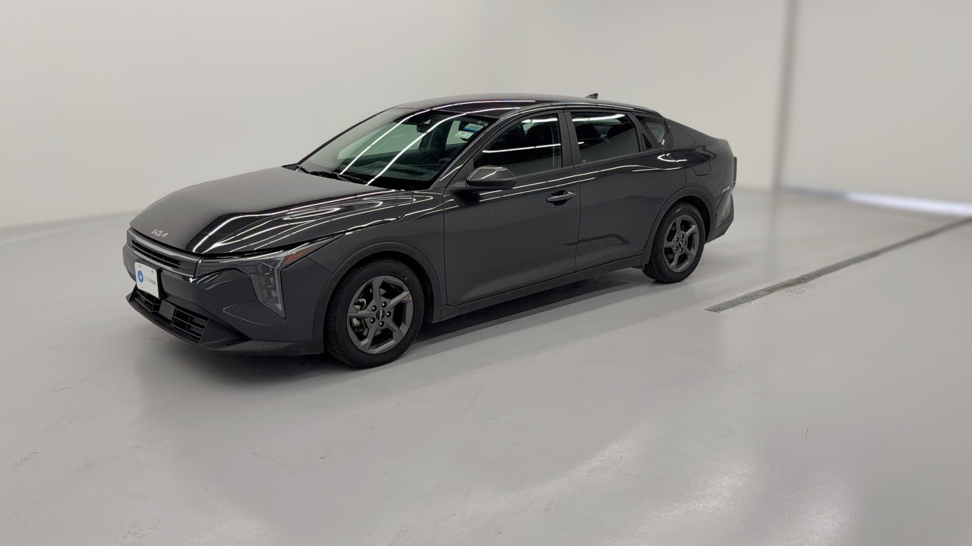 2025 Kia K4 vehicle photo