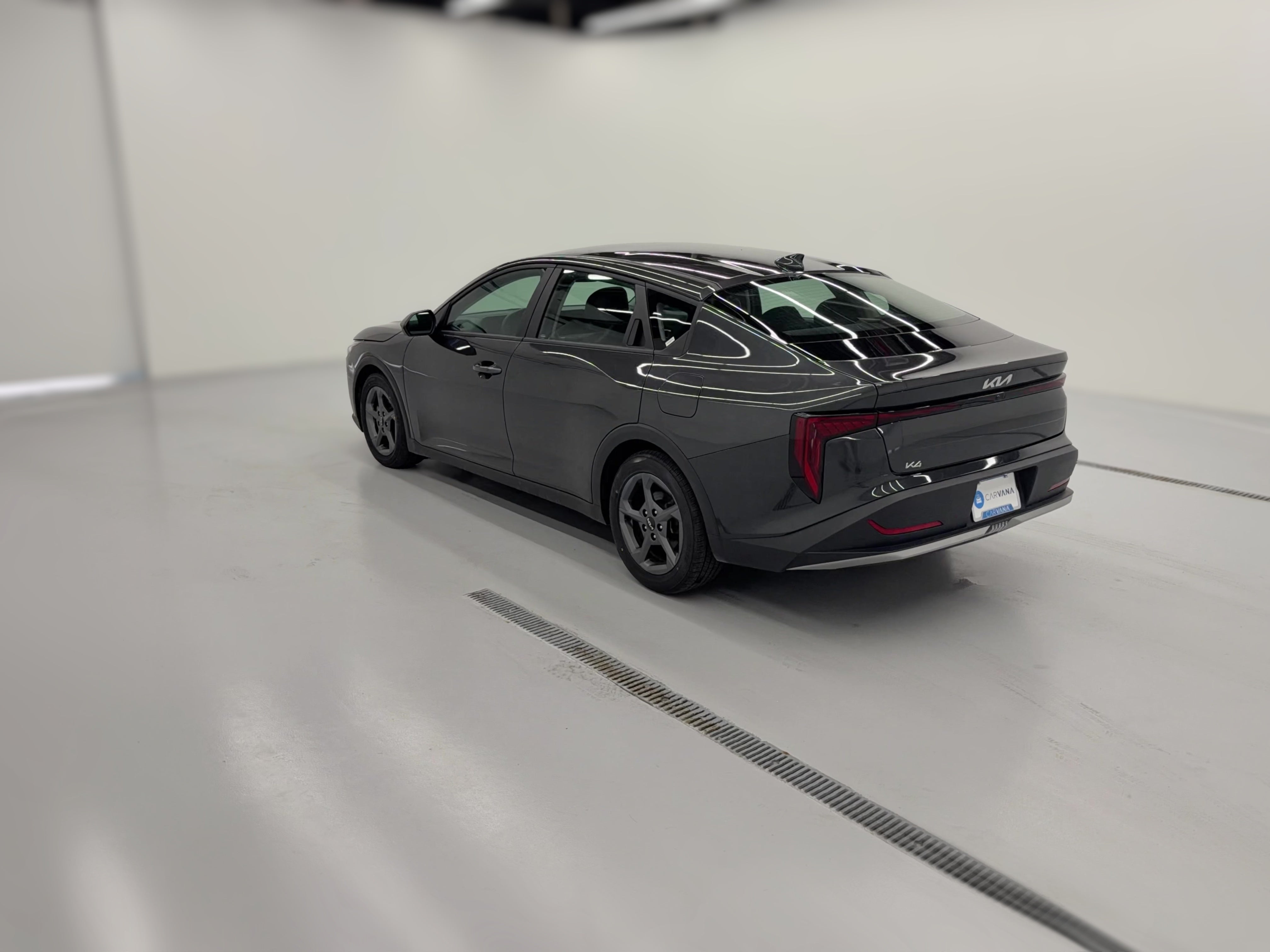 2025 Kia K4 LXS - Photo 33