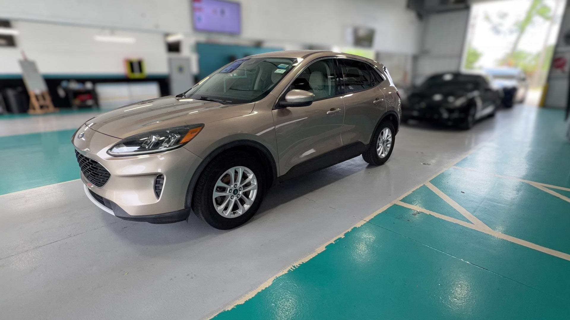 2020 Ford Escape vehicle photo