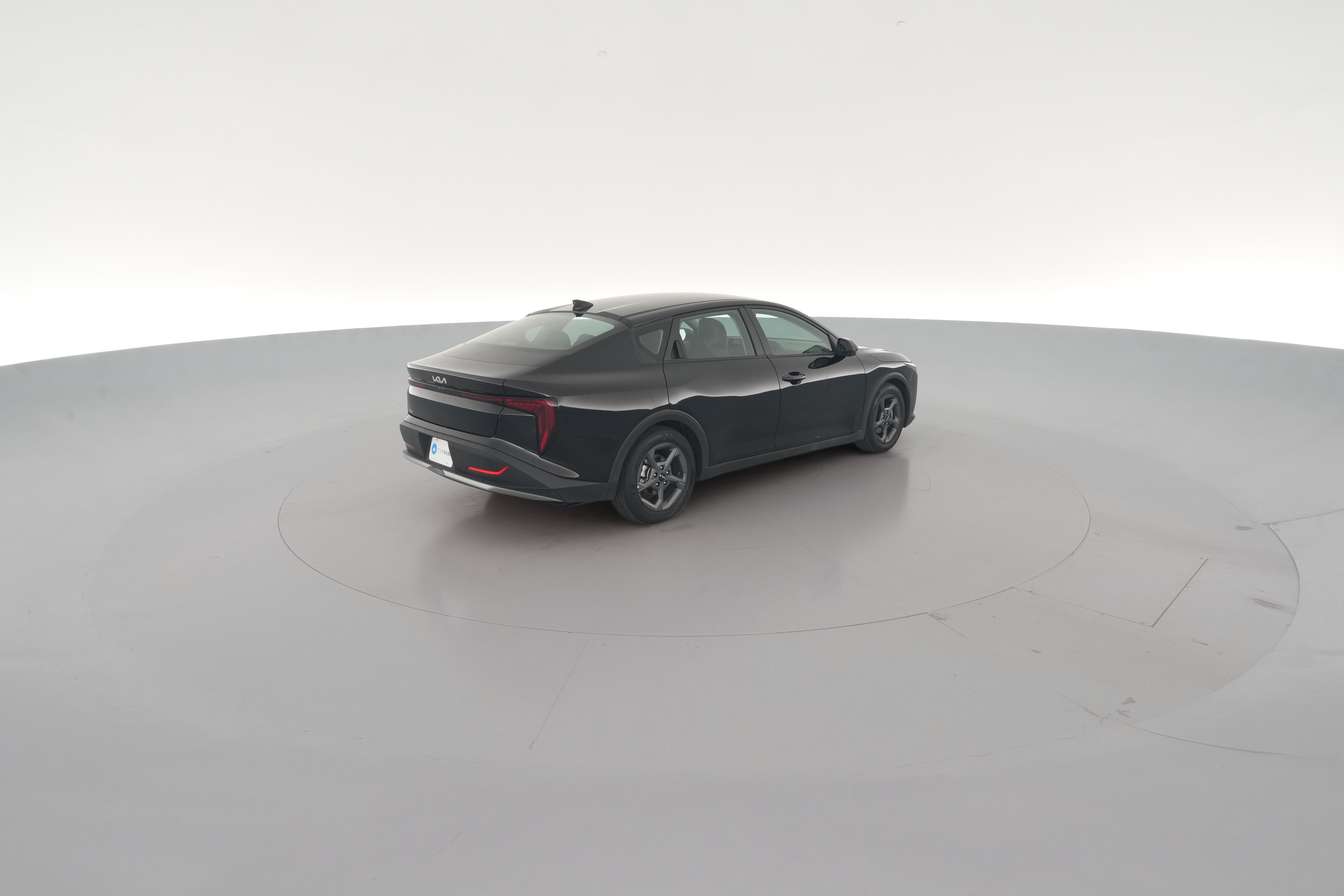 2025 Kia K4 LXS - Photo 33