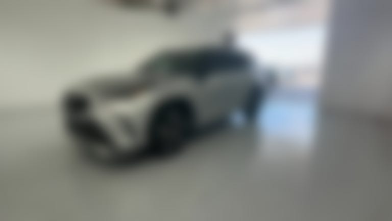 2021 Toyota Highlander vehicle photo