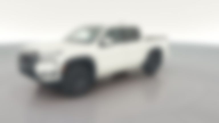 2025 Nissan Frontier Crew Cab vehicle photo