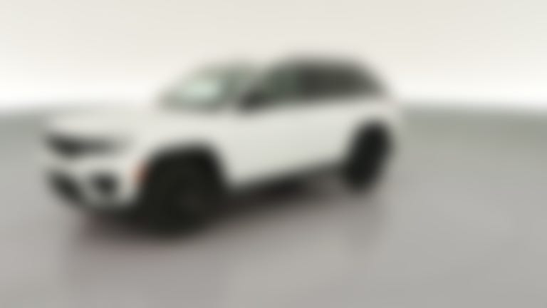 2025 Jeep Grand Cherokee vehicle photo