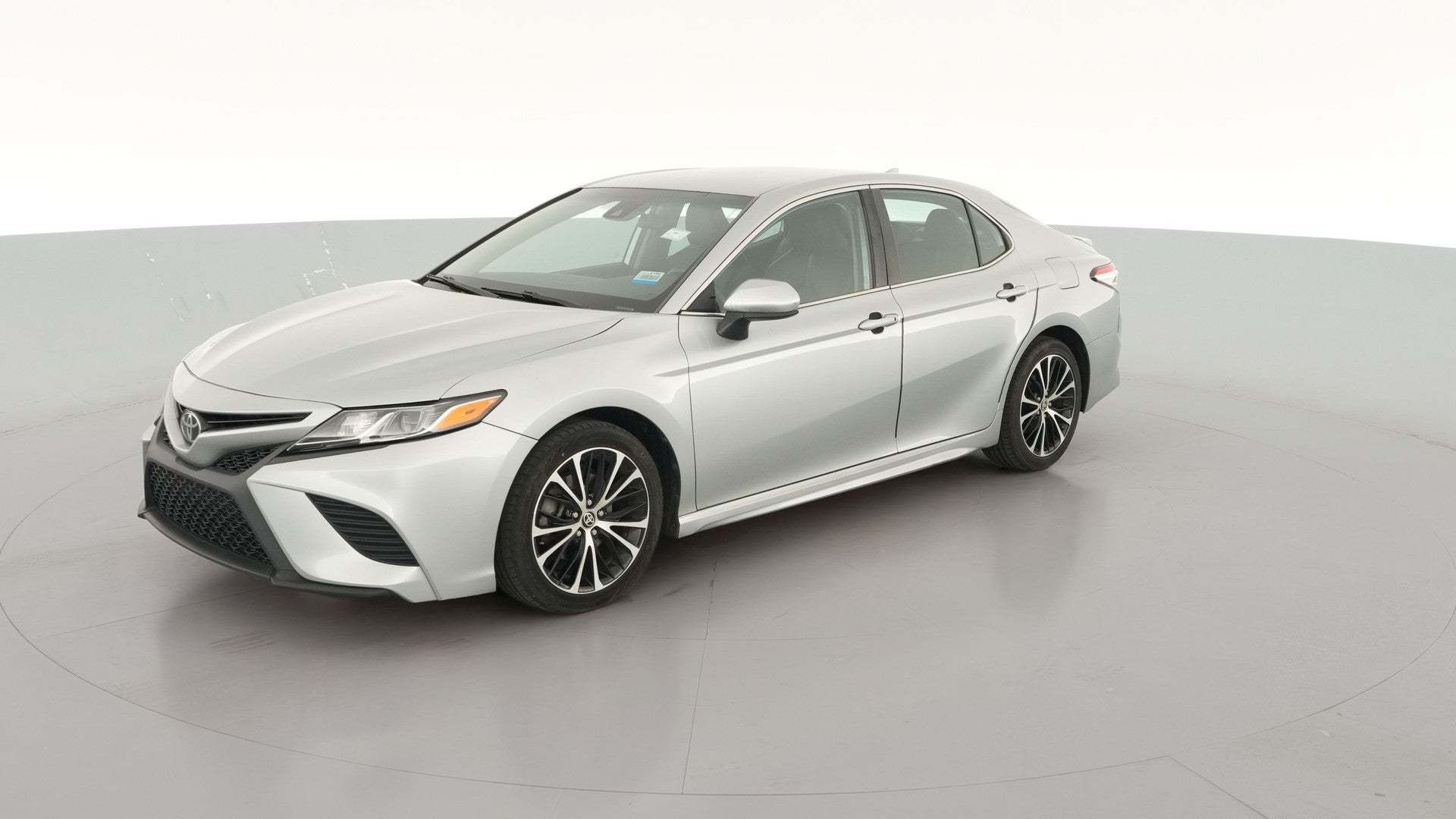 2020 Toyota Camry vehicle photo