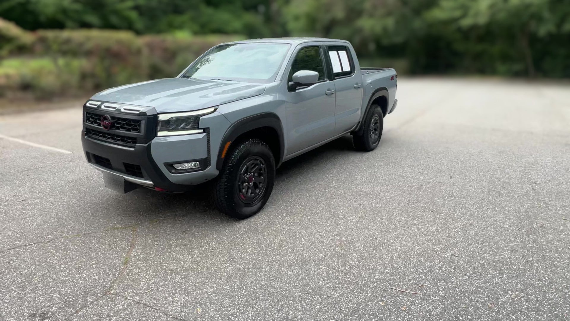 2026 Nissan Frontier Crew Cab vehicle photo