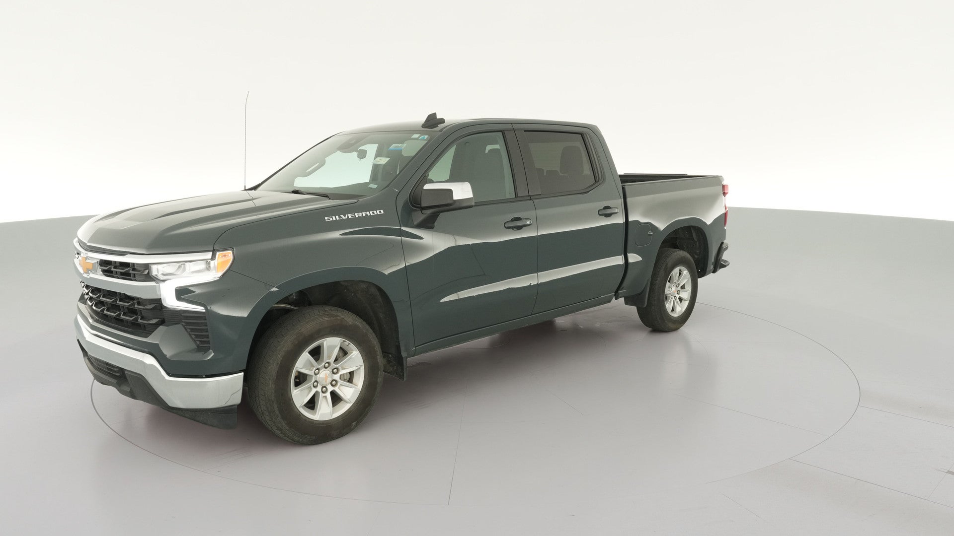 2025 Chevrolet Silverado 1500 Crew Cab vehicle photo