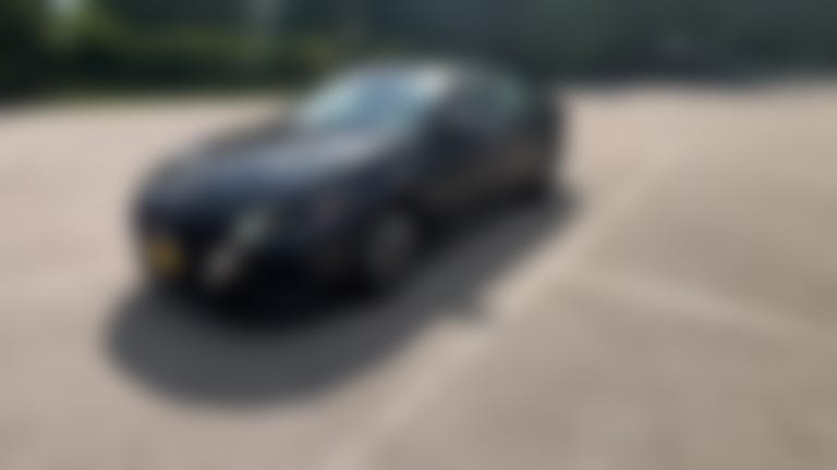2025 Nissan Altima vehicle photo