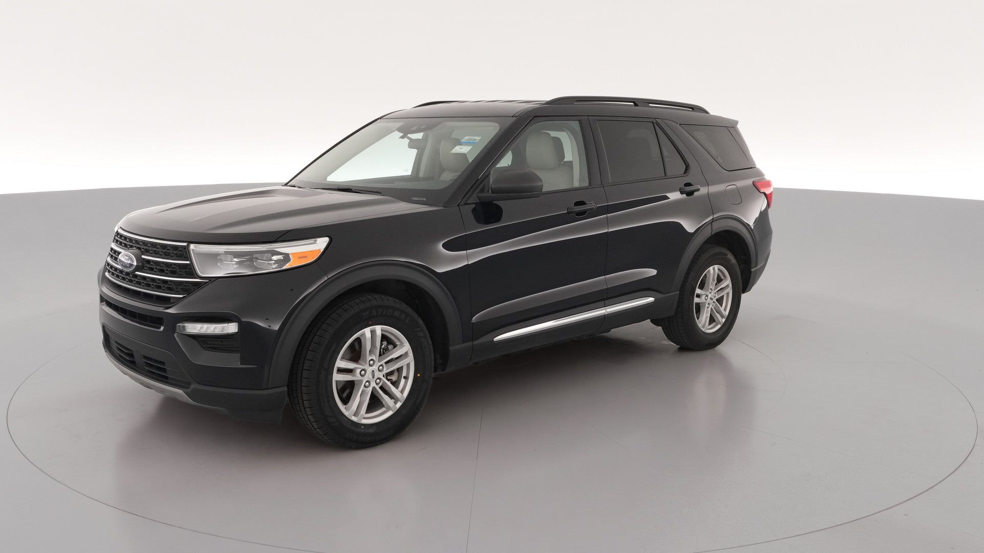 2024 Ford Explorer vehicle photo