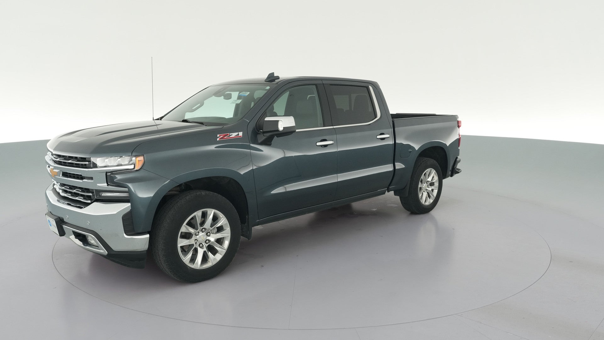 2020 Chevrolet Silverado 1500 Crew Cab vehicle photo