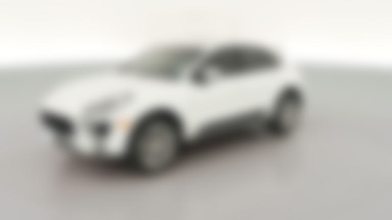 2018 Porsche Macan vehicle photo
