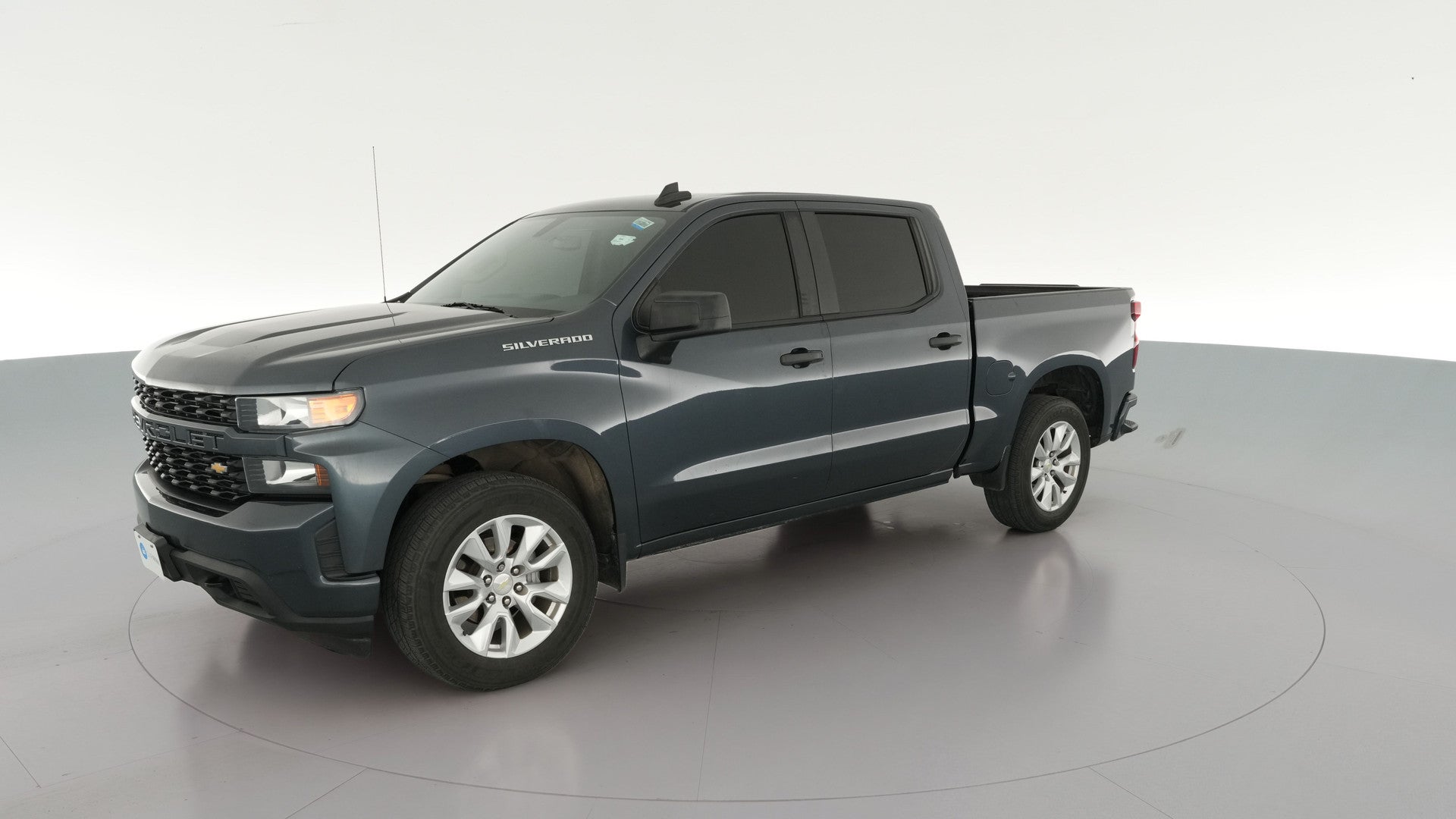 2021 Chevrolet Silverado 1500 Crew Cab vehicle photo