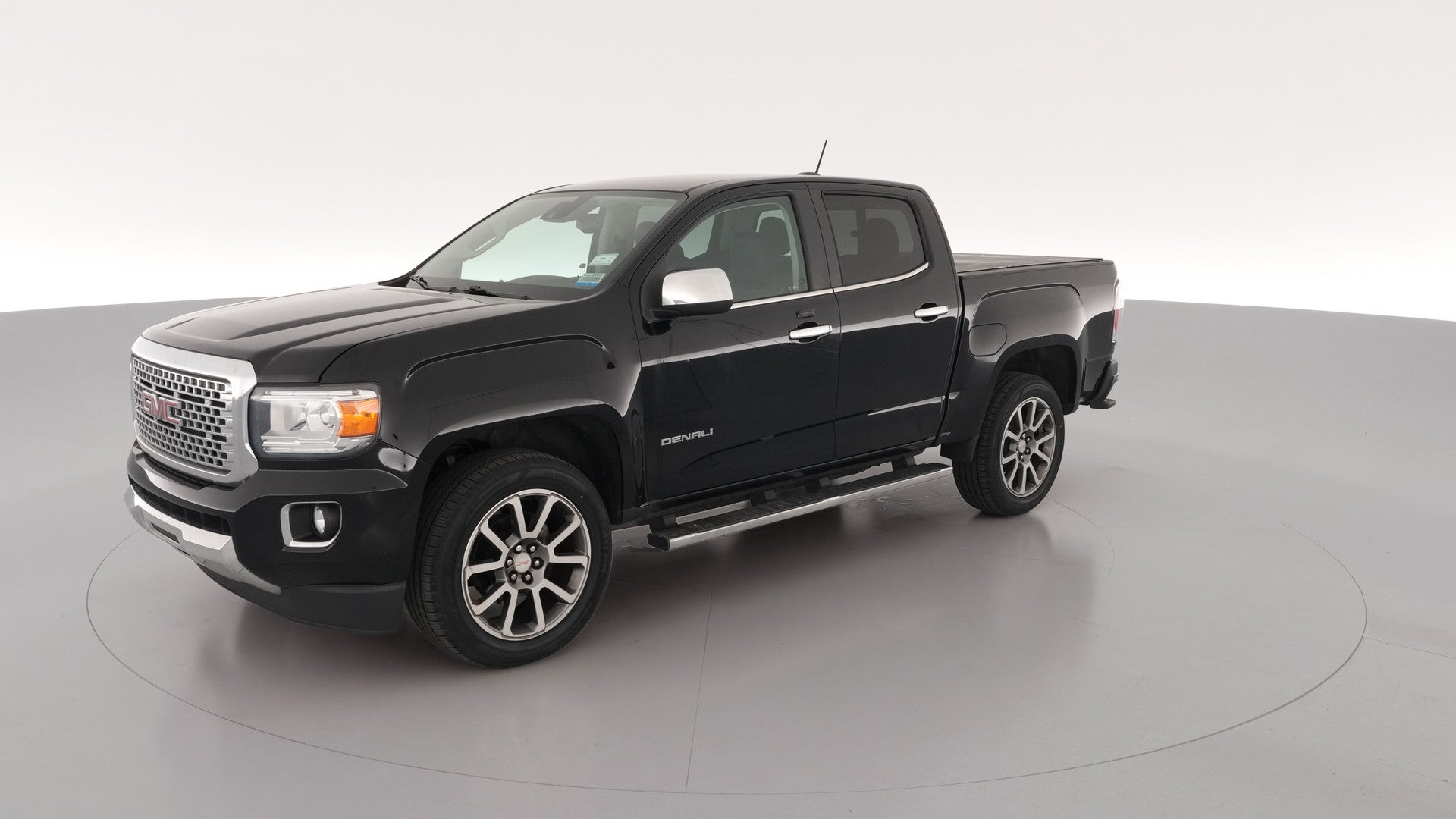2018 GMC Canyon Crew Cab vehicle photo