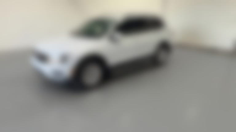 2018 Volkswagen Tiguan vehicle photo