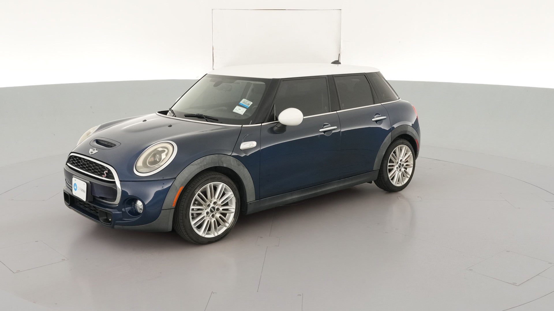 2016 MINI Hardtop 4 Door vehicle photo