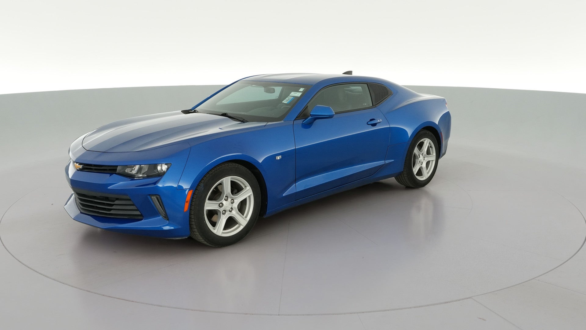 2016 Chevrolet Camaro vehicle photo