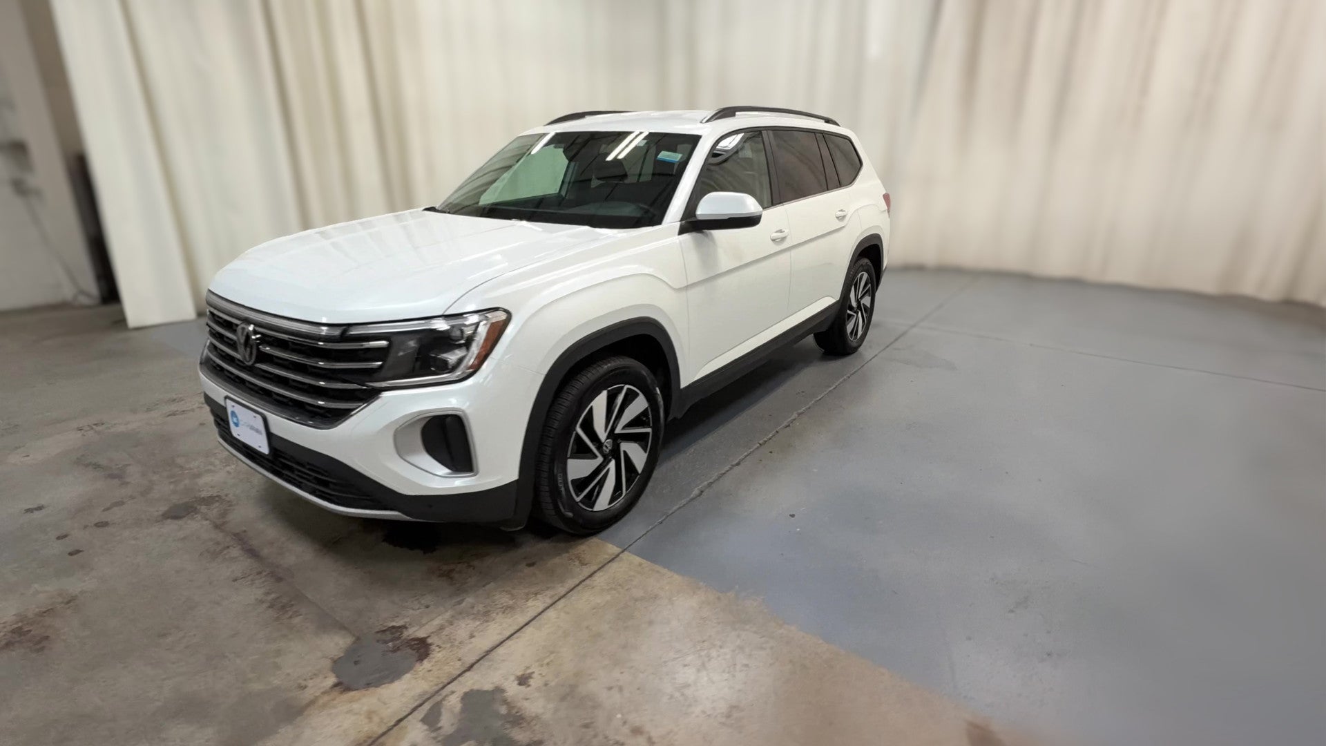 2026 Volkswagen Atlas vehicle photo