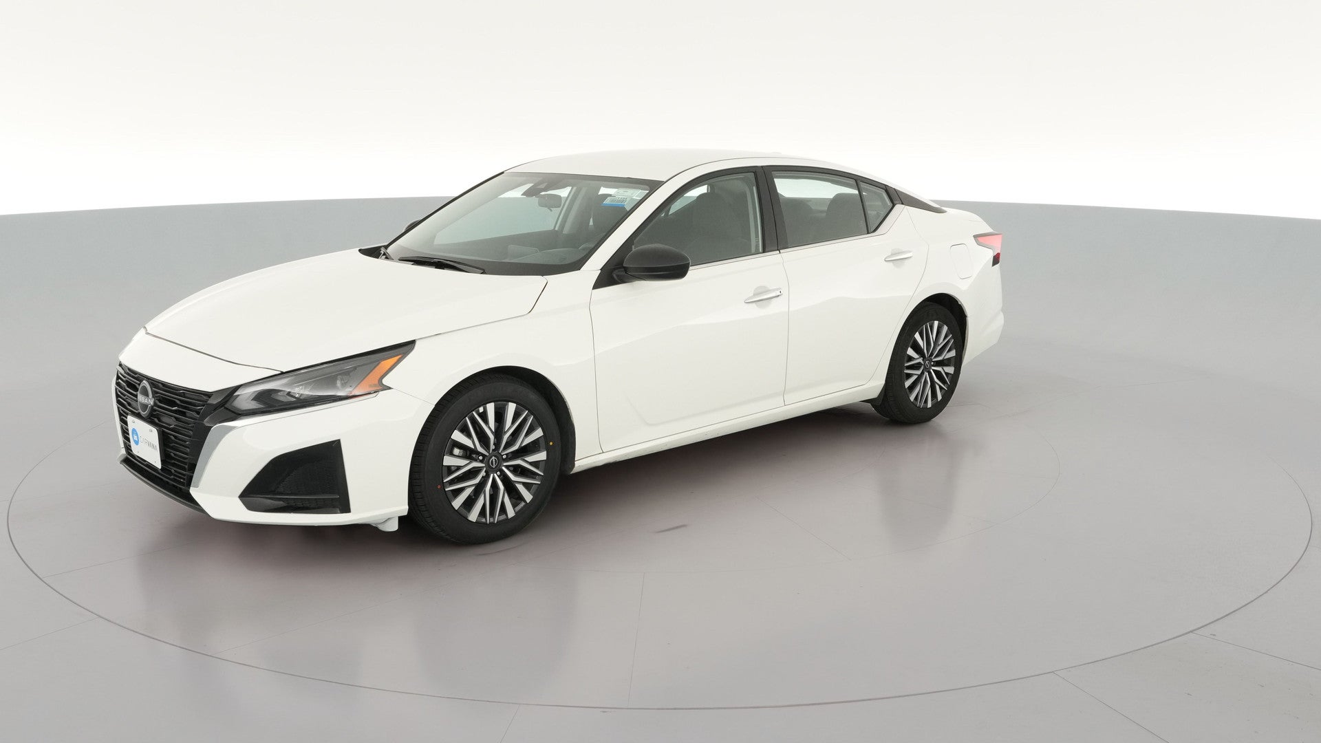 2025 Nissan Altima vehicle photo