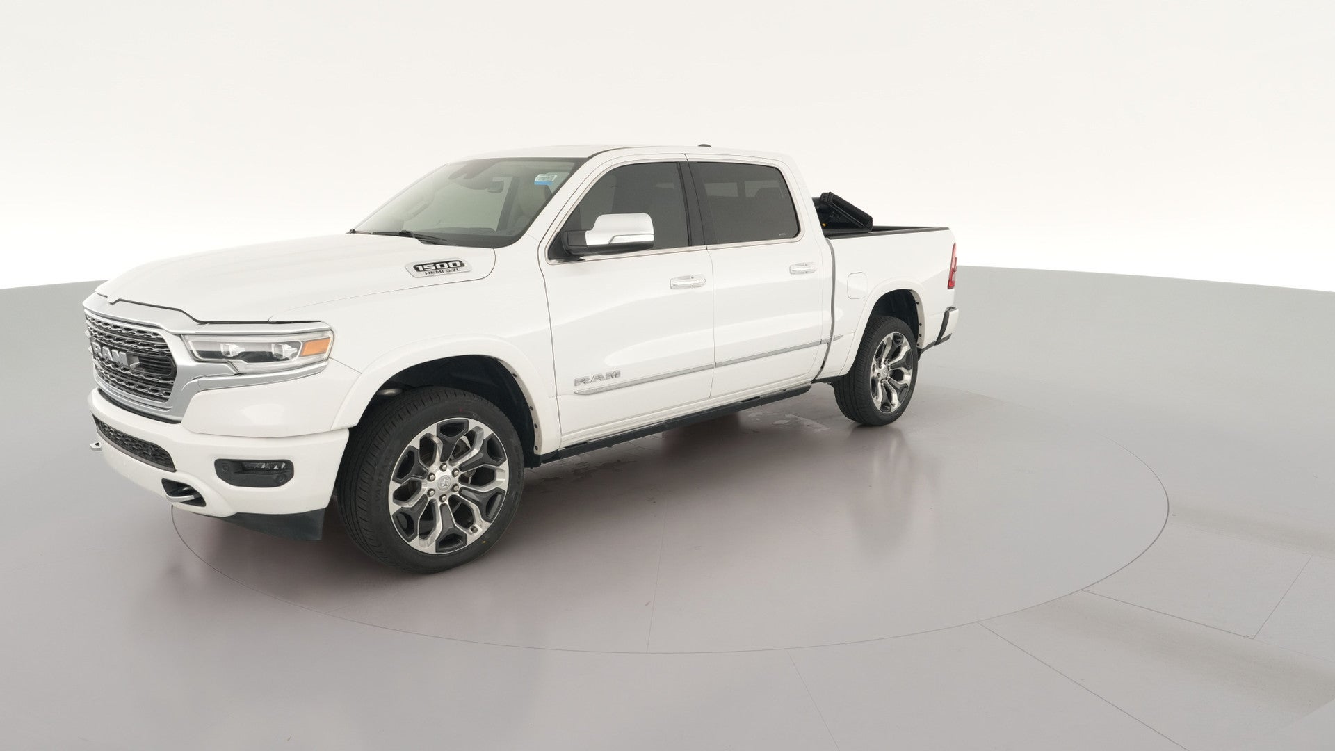 2019 Ram 1500 Crew Cab vehicle photo