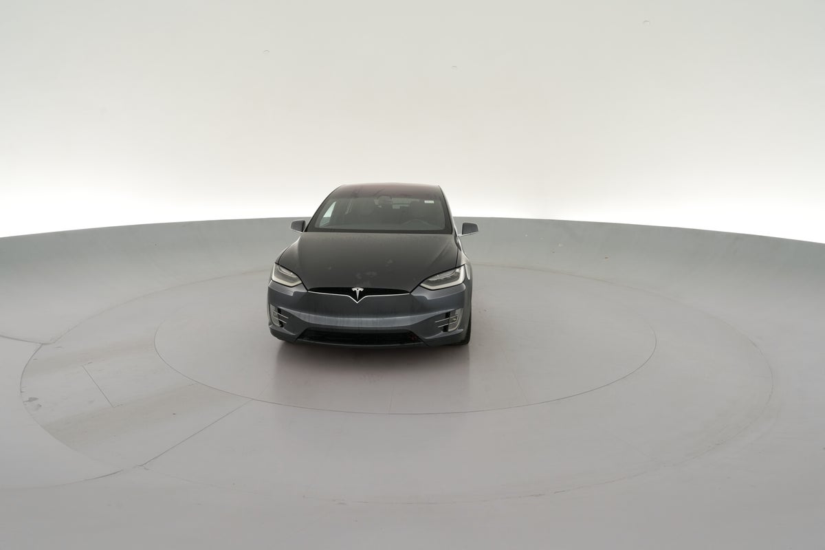 2017 Tesla Model X 75D in Gray — 360° view 1