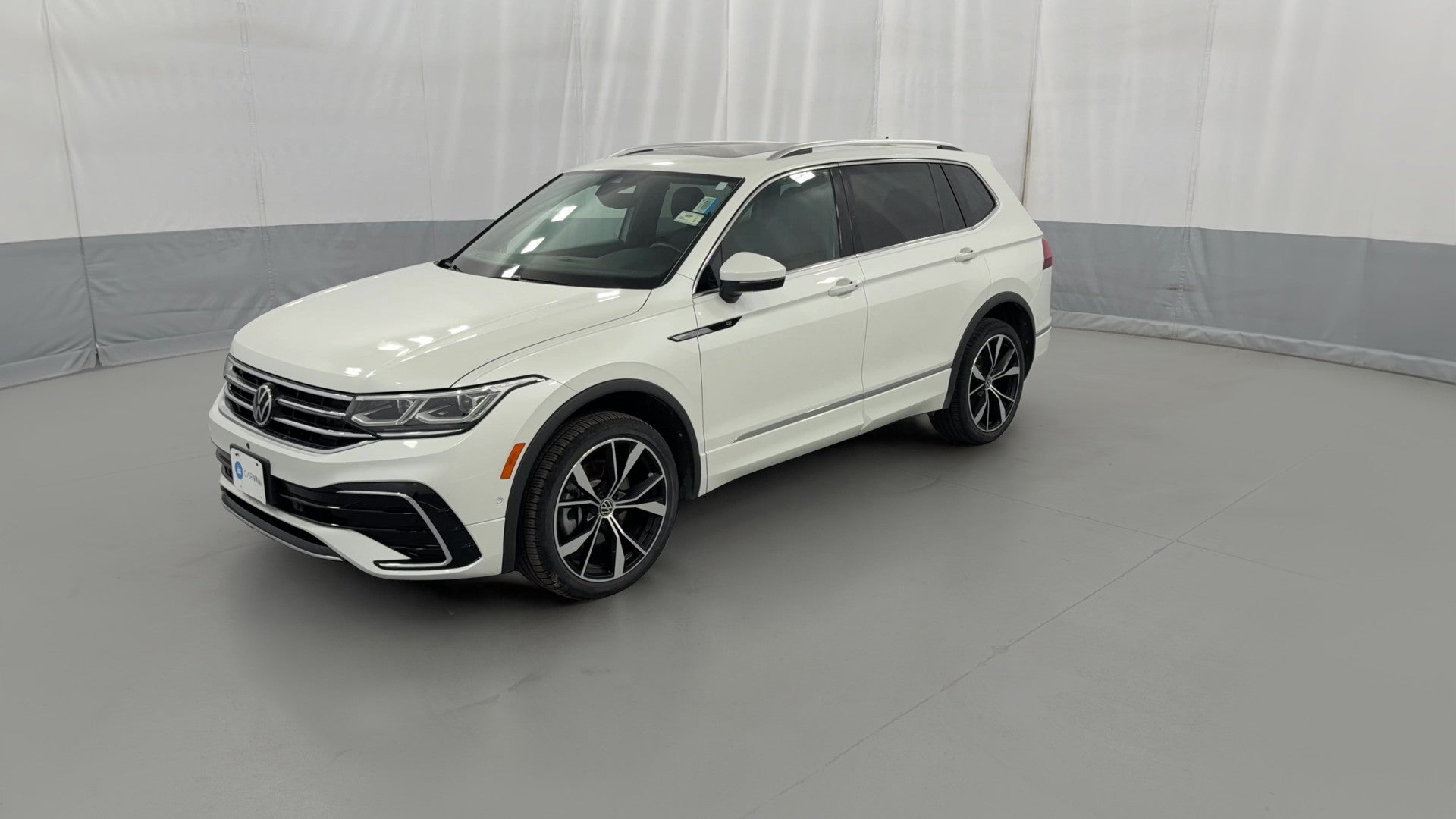 2022 Volkswagen Tiguan vehicle photo