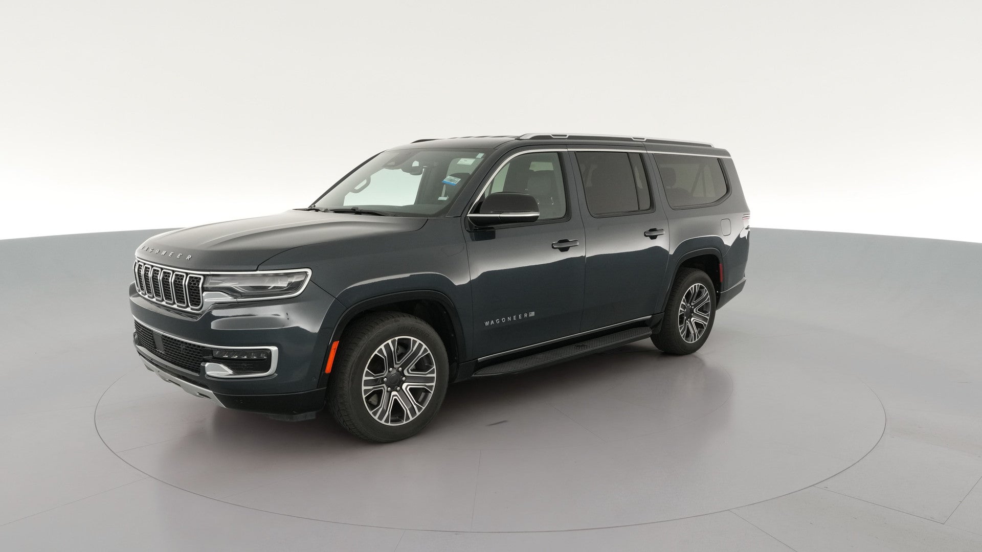 2024 Jeep Wagoneer L vehicle photo