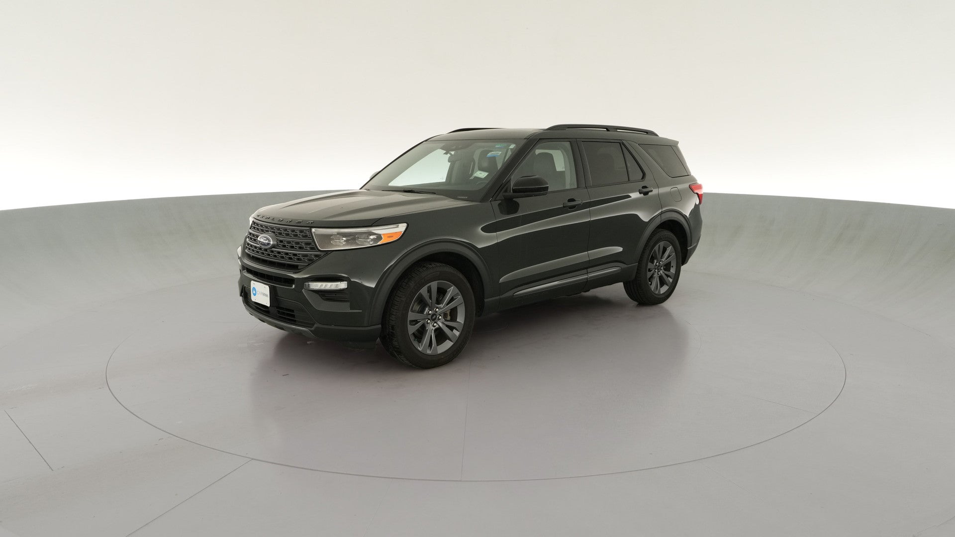 2022 Ford Explorer vehicle photo