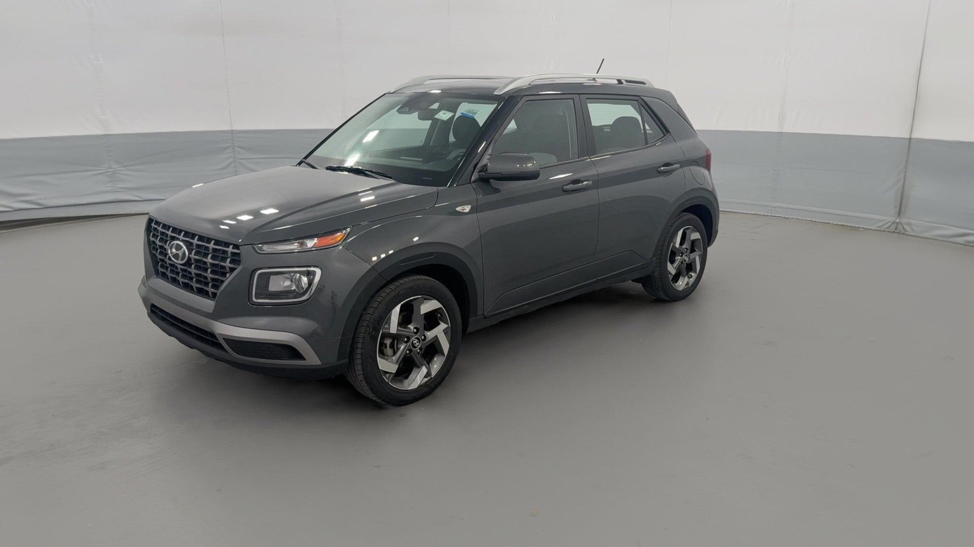 2025 Hyundai Venue vehicle photo