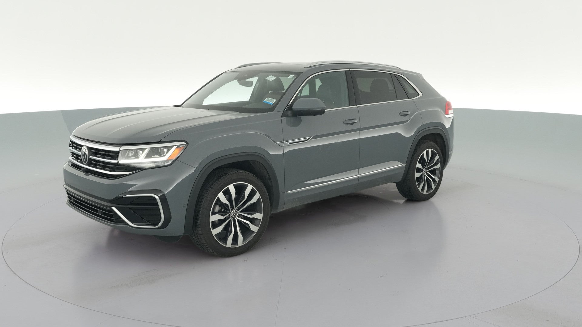 2022 Volkswagen Atlas Cross Sport vehicle photo