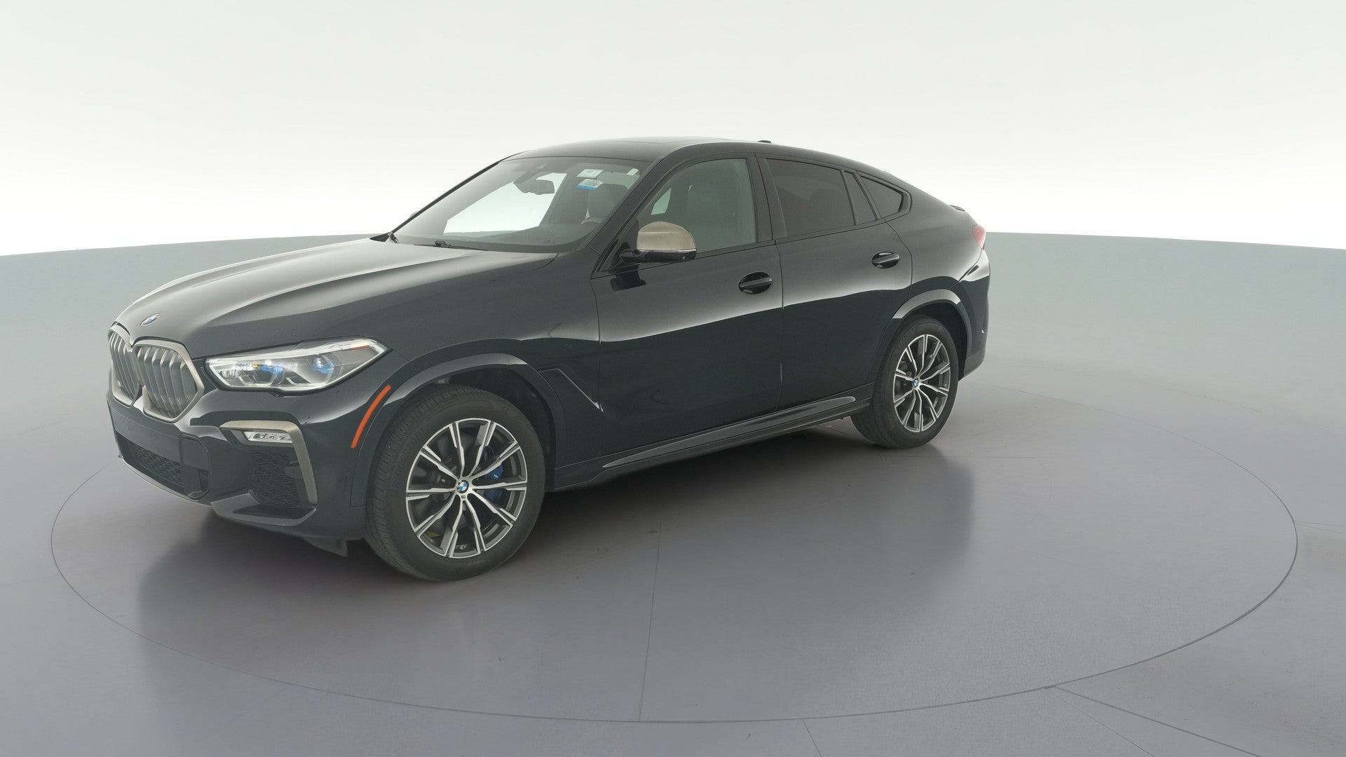 2021 BMW X6 vehicle photo