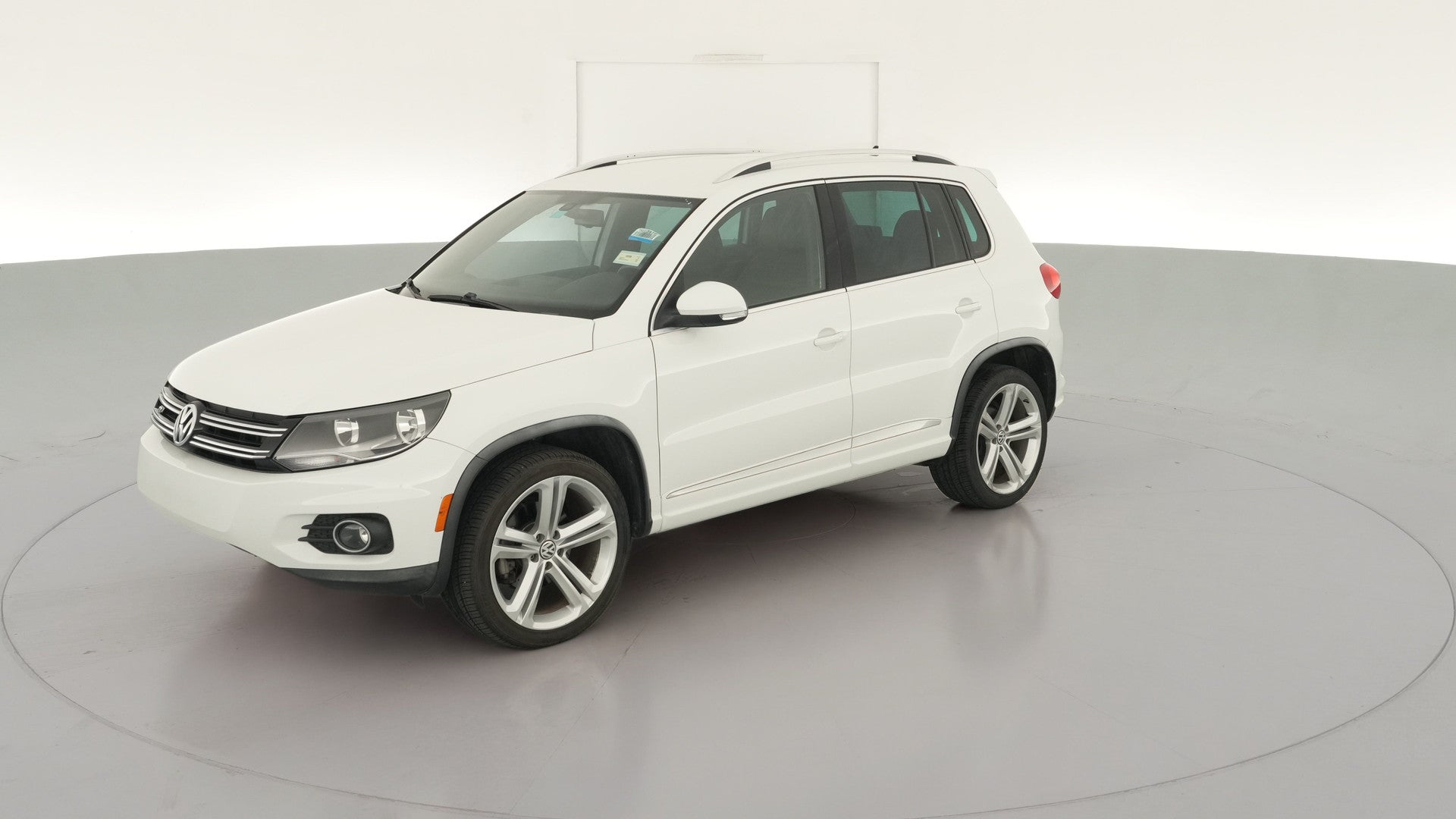 2016 Volkswagen Tiguan vehicle photo