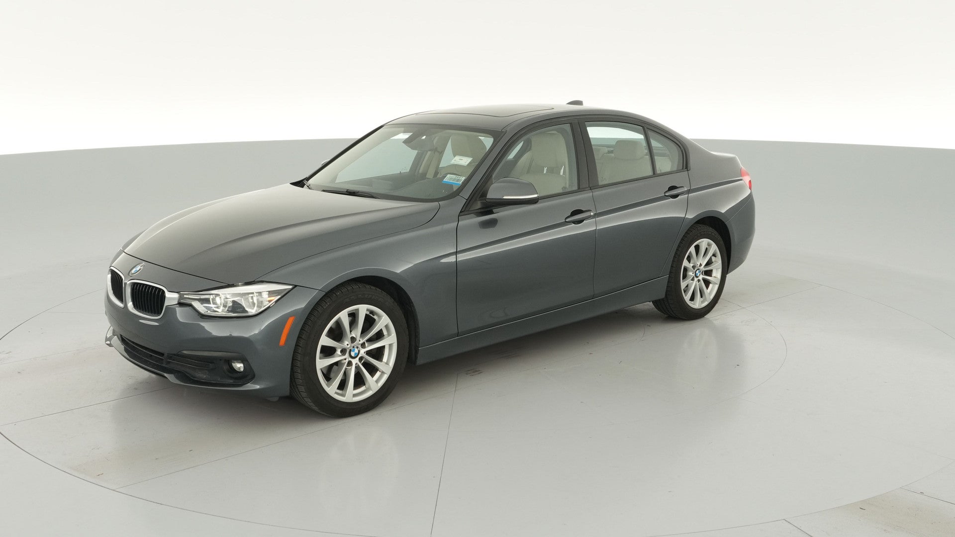 2018 BMW 3 Series vehicle photo