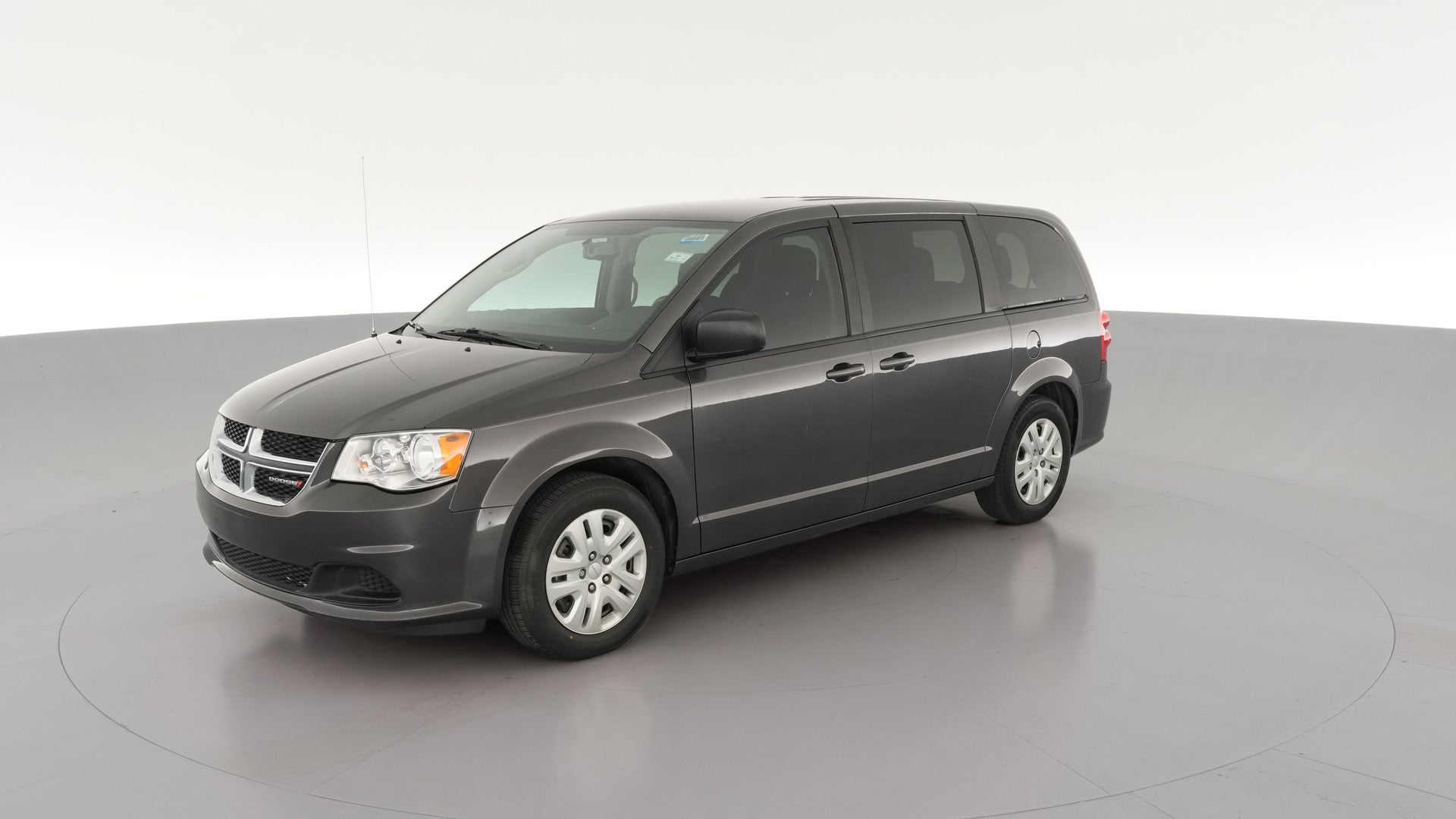 2018 Dodge Grand Caravan Passenger vehicle photo