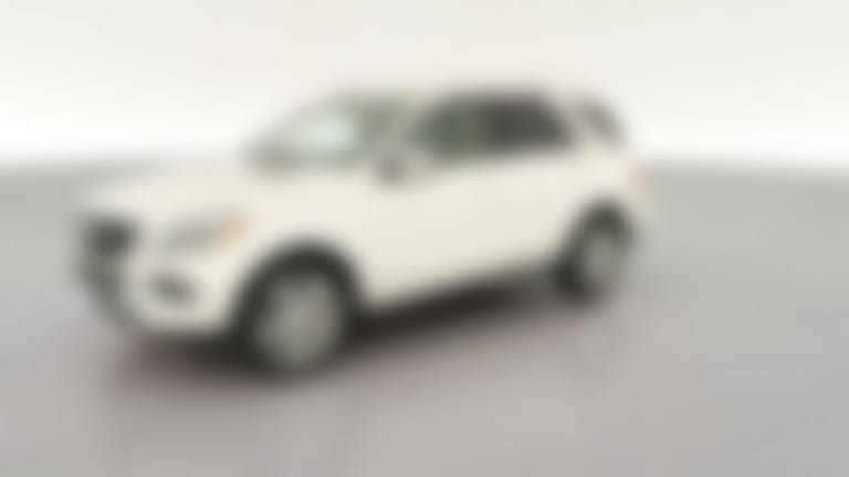 2014 Mercedes-Benz M-Class vehicle photo