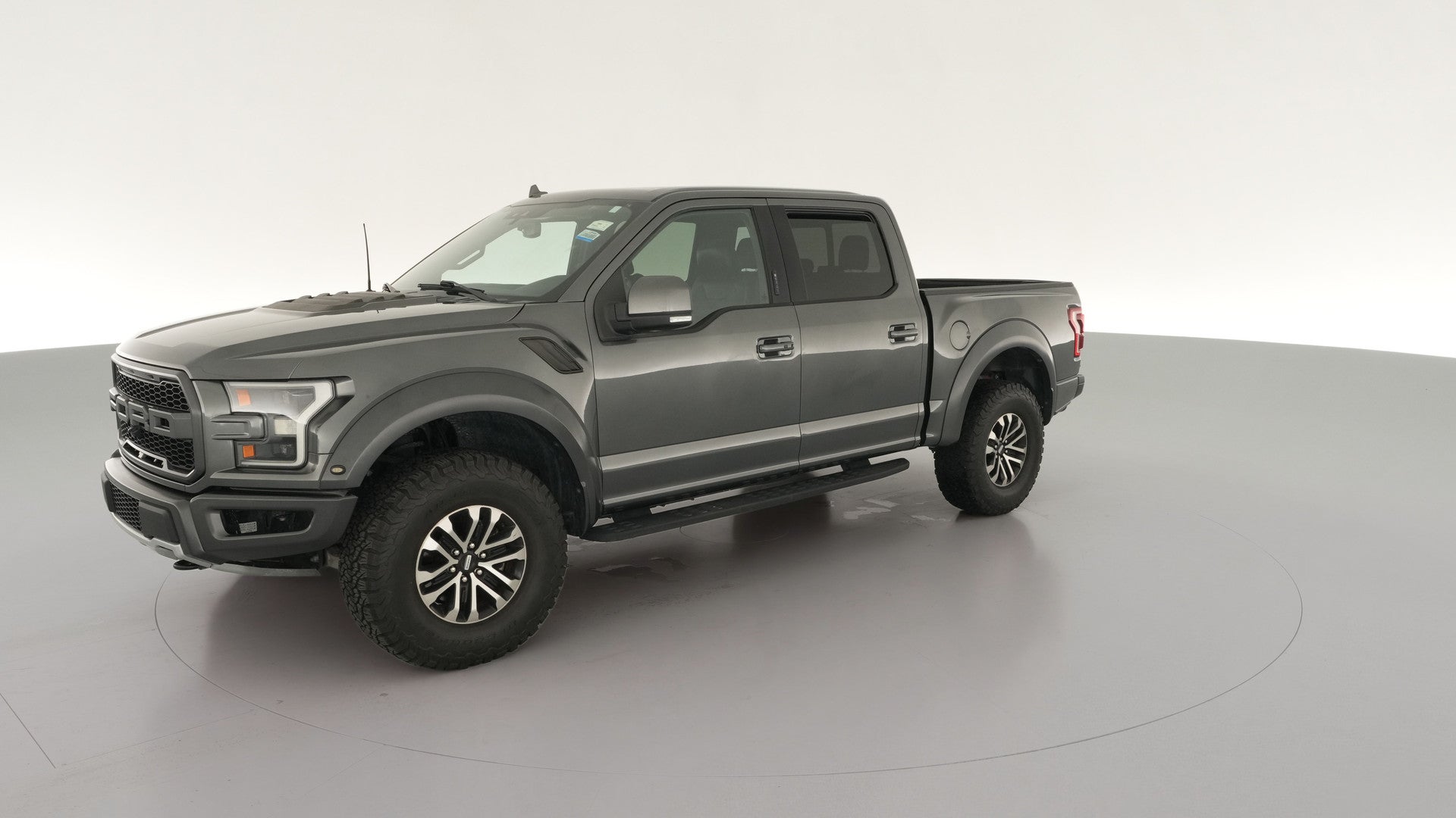 2019 Ford F150 SuperCrew Cab vehicle photo
