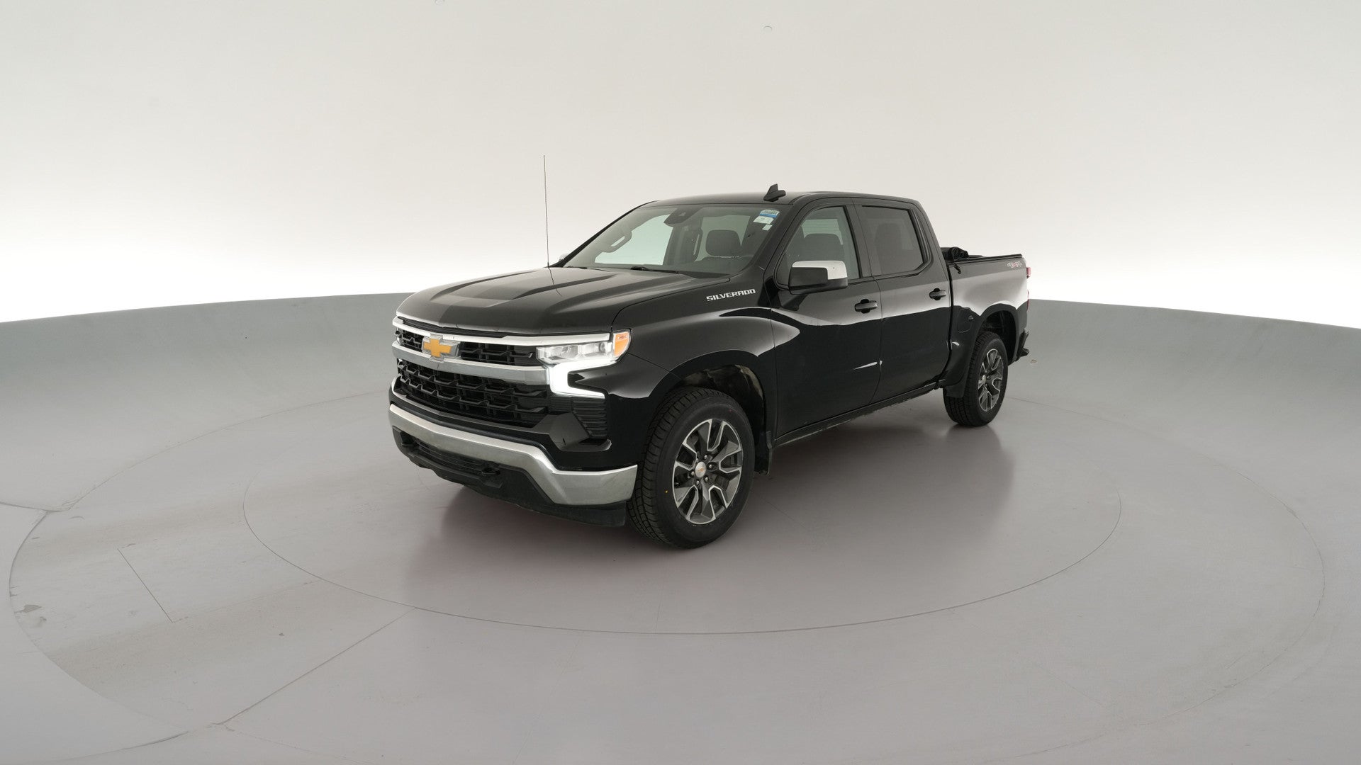 2024 Chevrolet Silverado 1500 Crew Cab vehicle photo