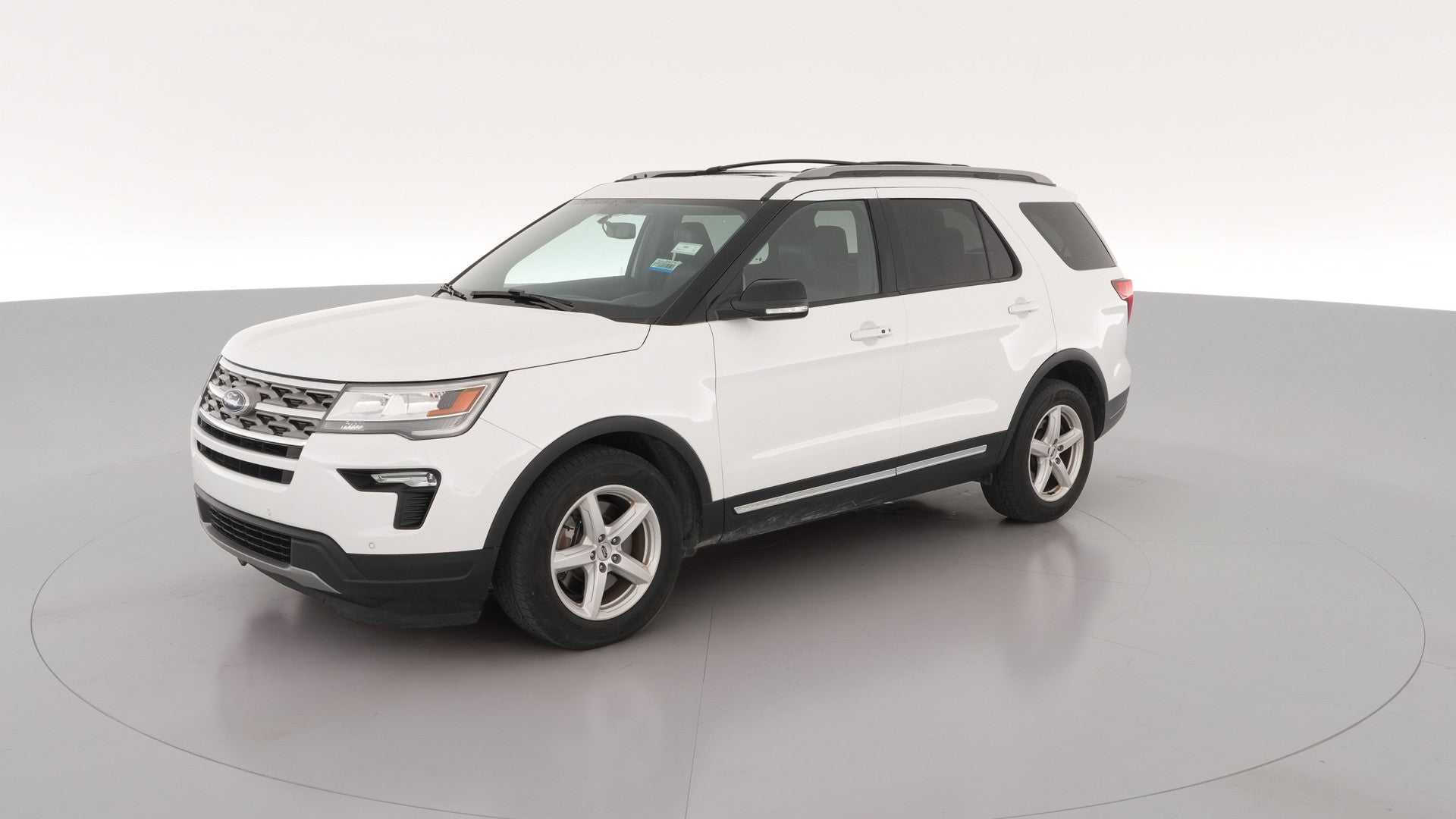 2018 Ford Explorer vehicle photo