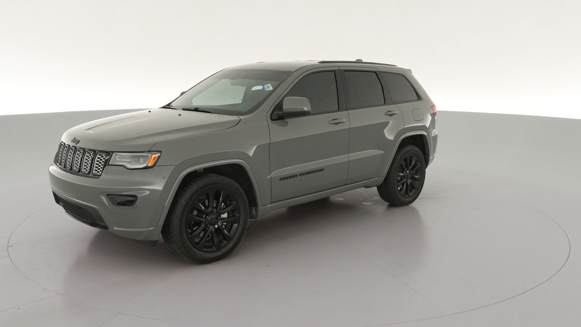 2020 Jeep Grand Cherokee vehicle photo
