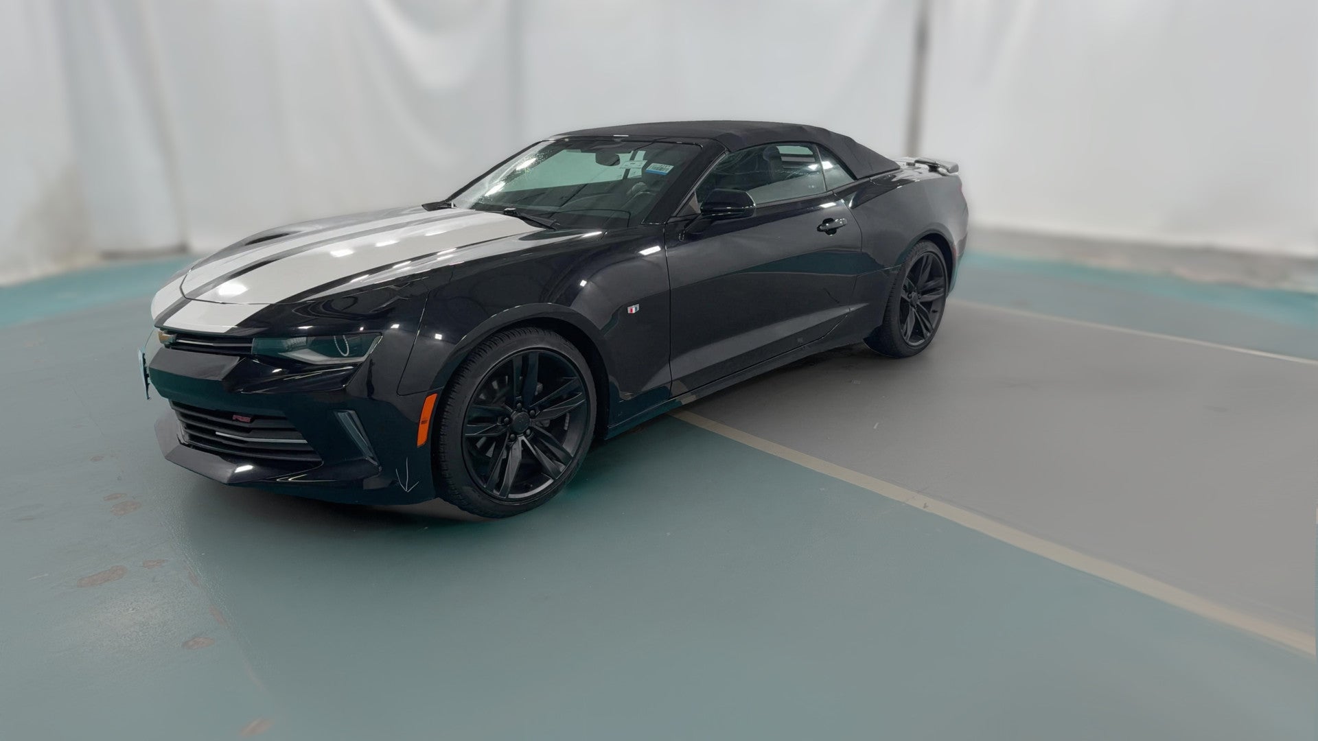 2017 Chevrolet Camaro vehicle photo
