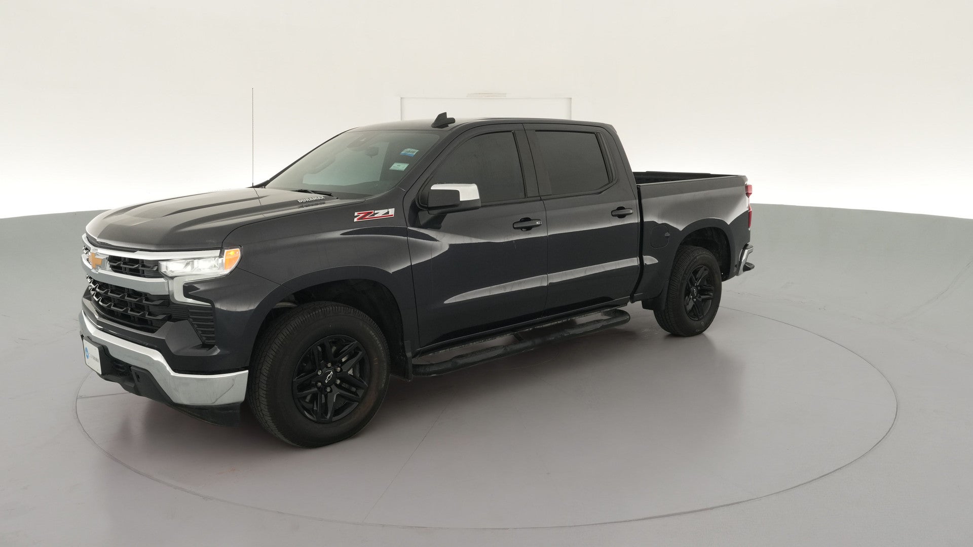 2022 Chevrolet Silverado 1500 Crew Cab vehicle photo