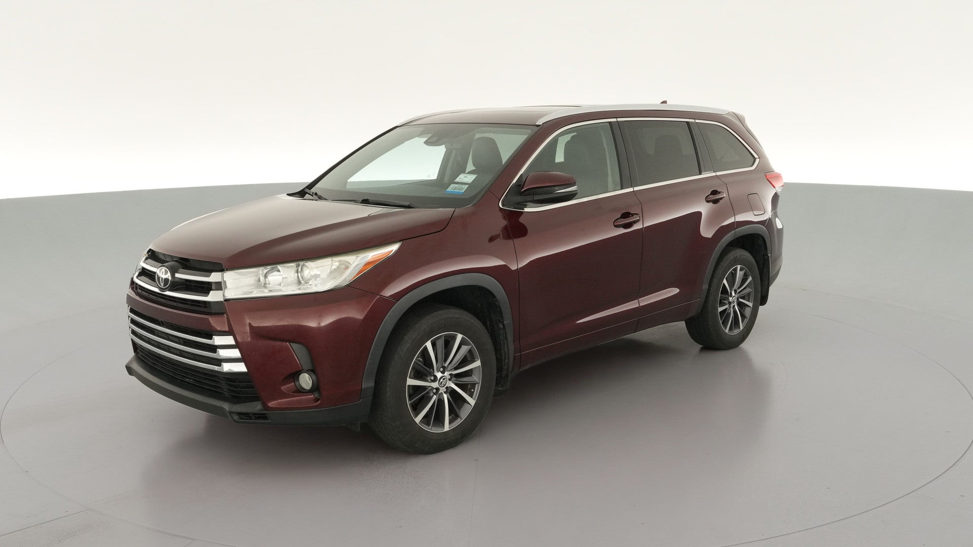 2017 Toyota Highlander vehicle photo