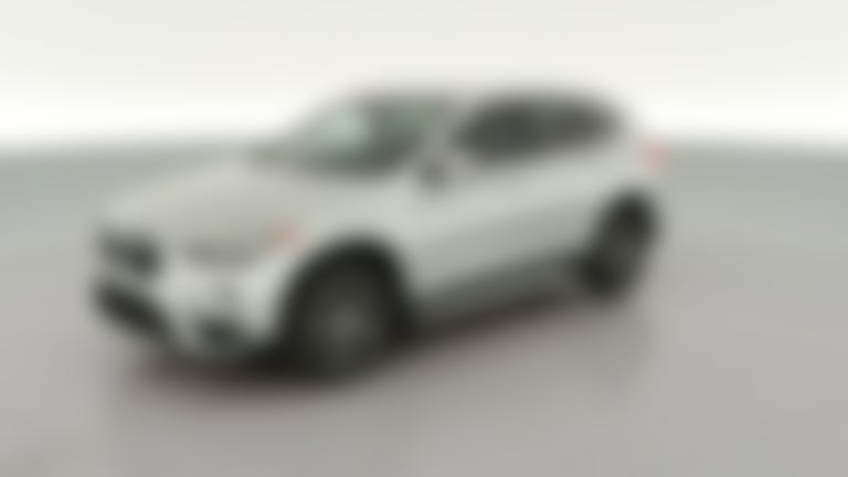 2016 BMW X1 vehicle photo