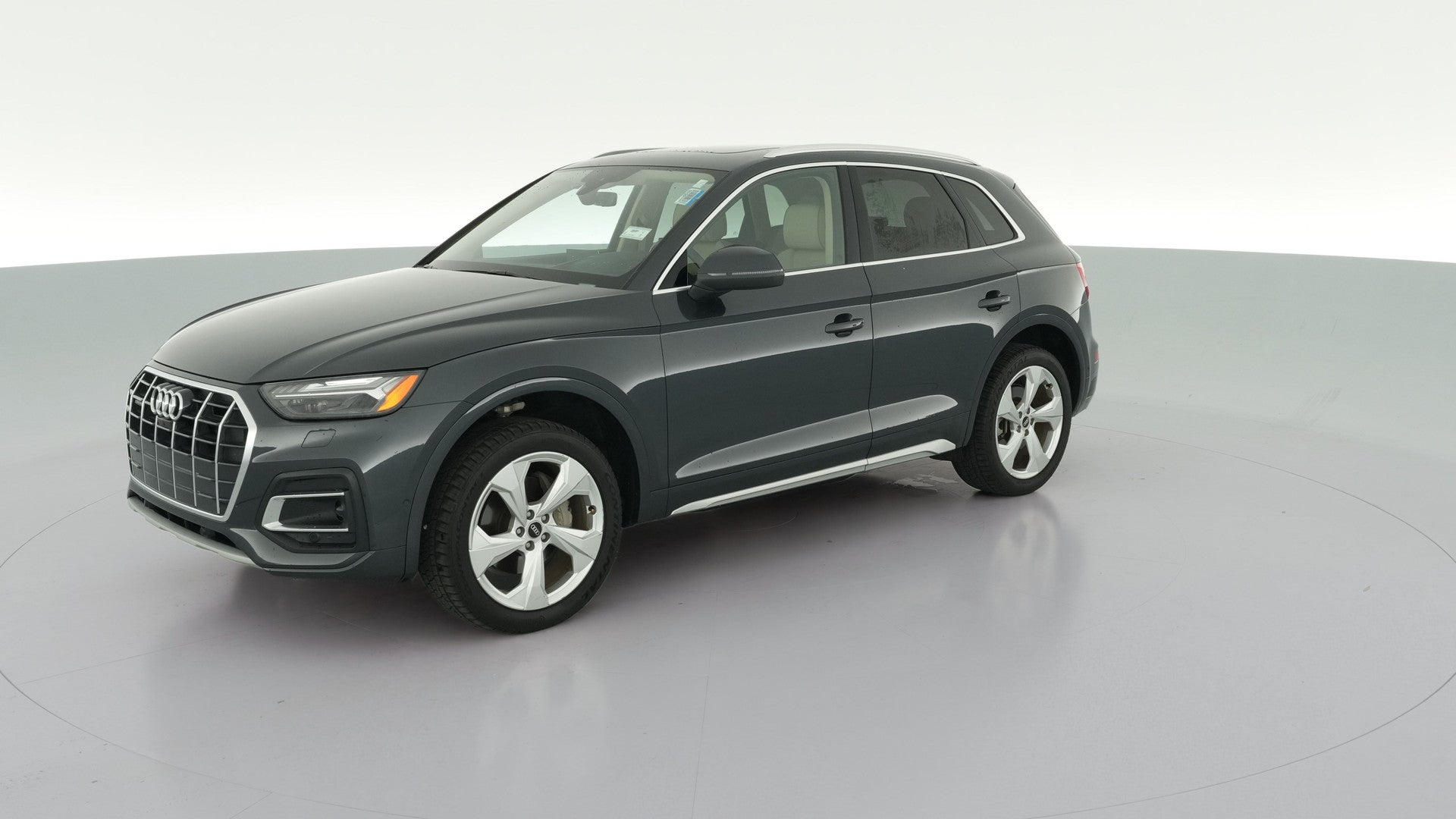 2021 Audi Q5 vehicle photo