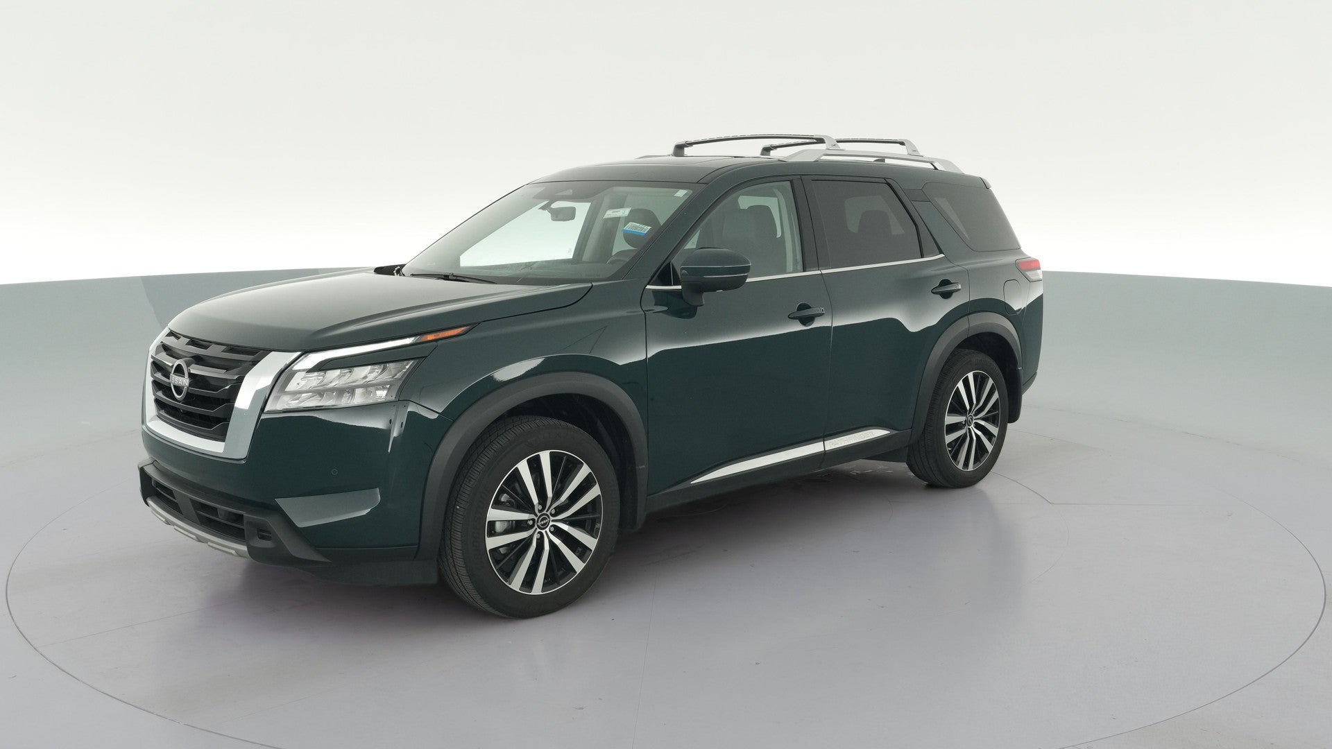 2025 Nissan Pathfinder vehicle photo