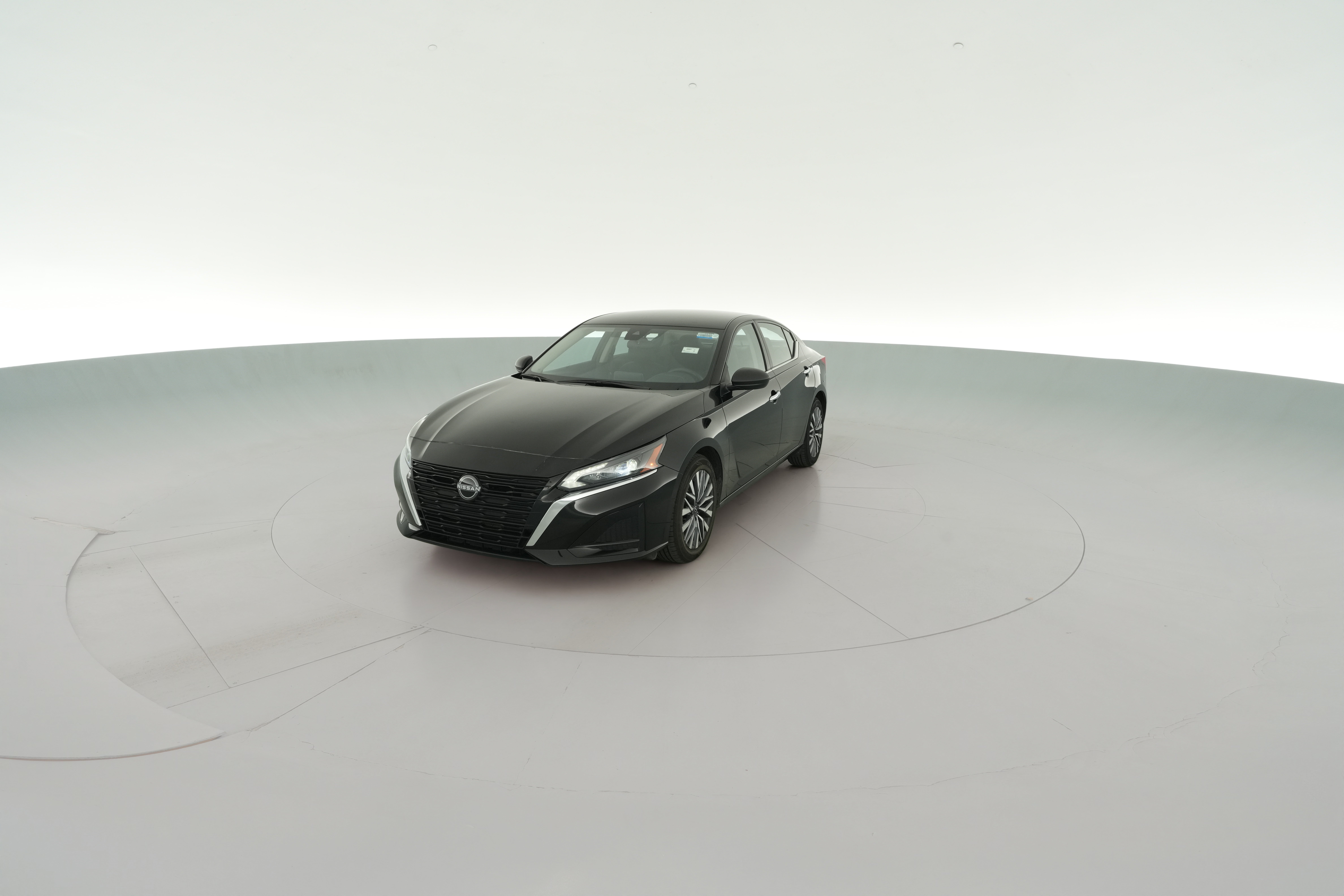2025 Nissan Altima SV - Photo 24