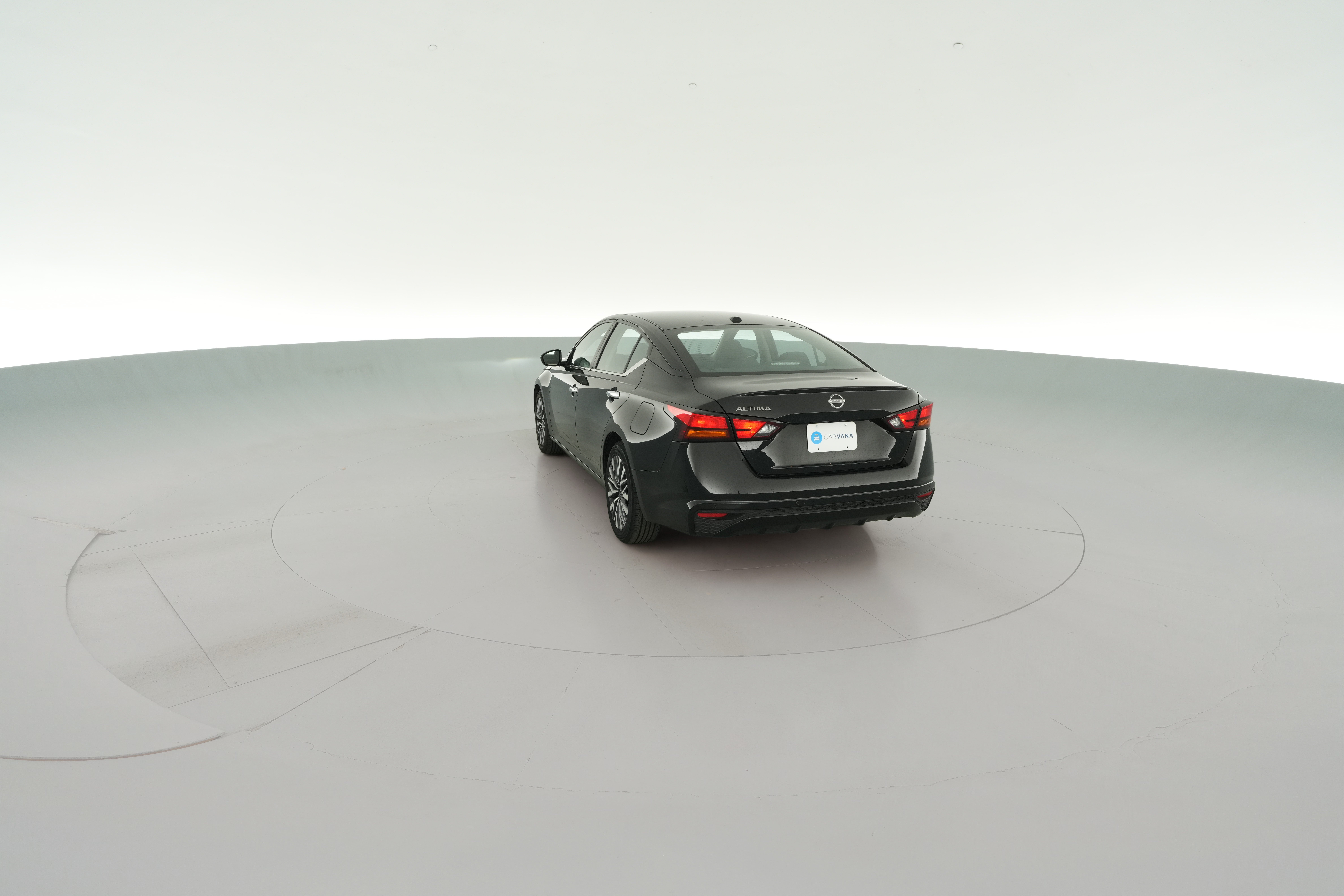 2025 Nissan Altima SV - Photo 30