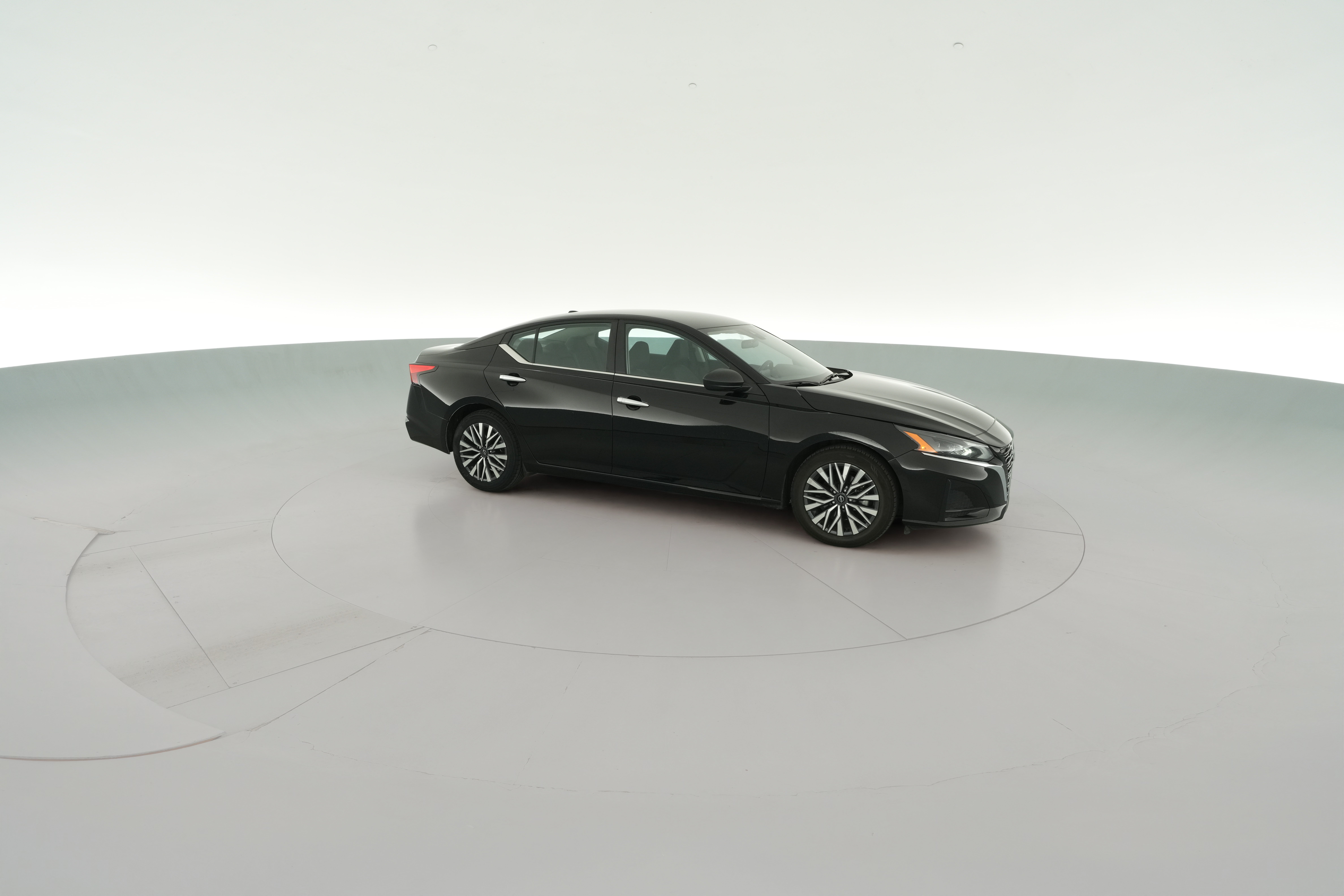 2025 Nissan Altima SV - Photo 36