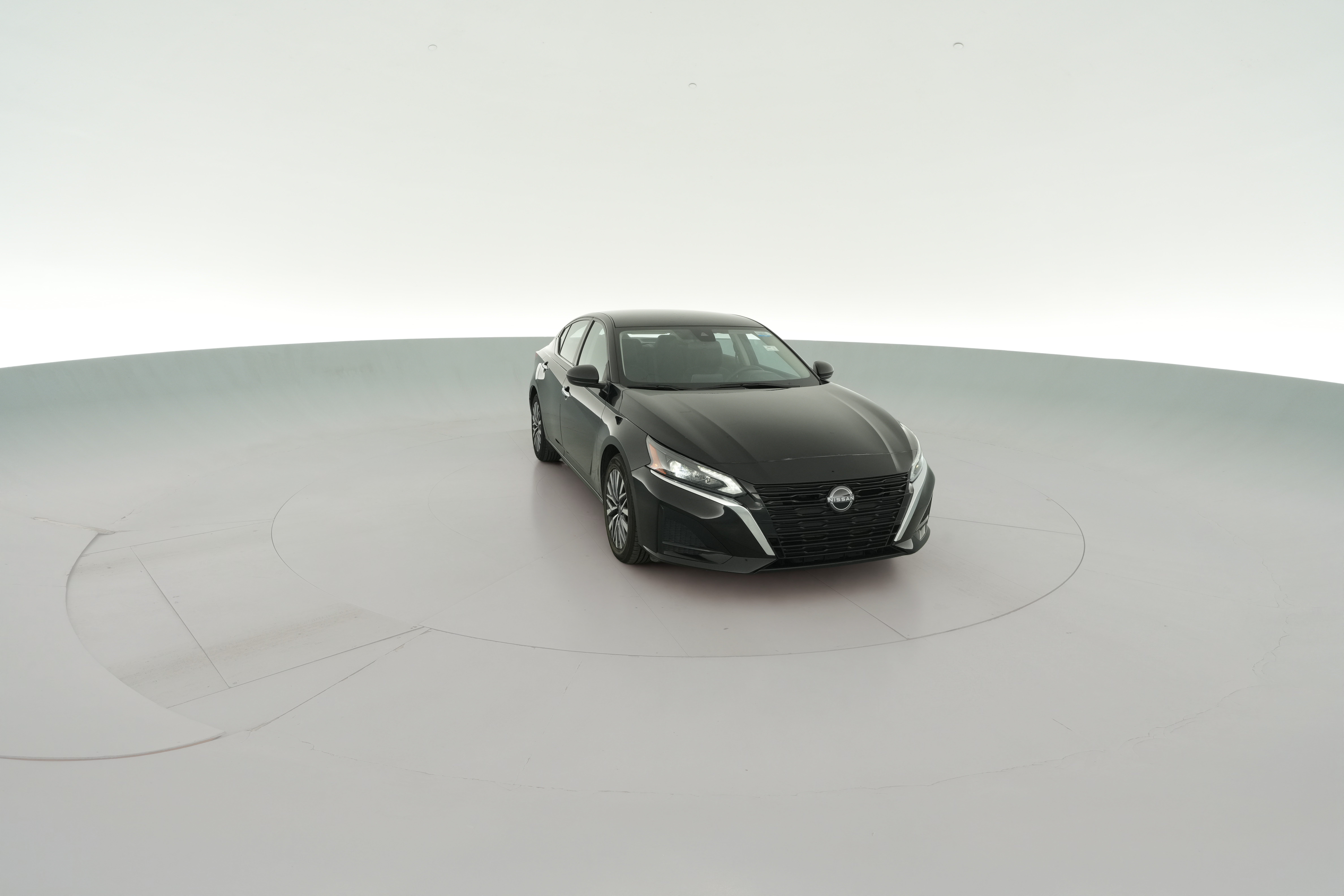 2025 Nissan Altima SV - Photo 38