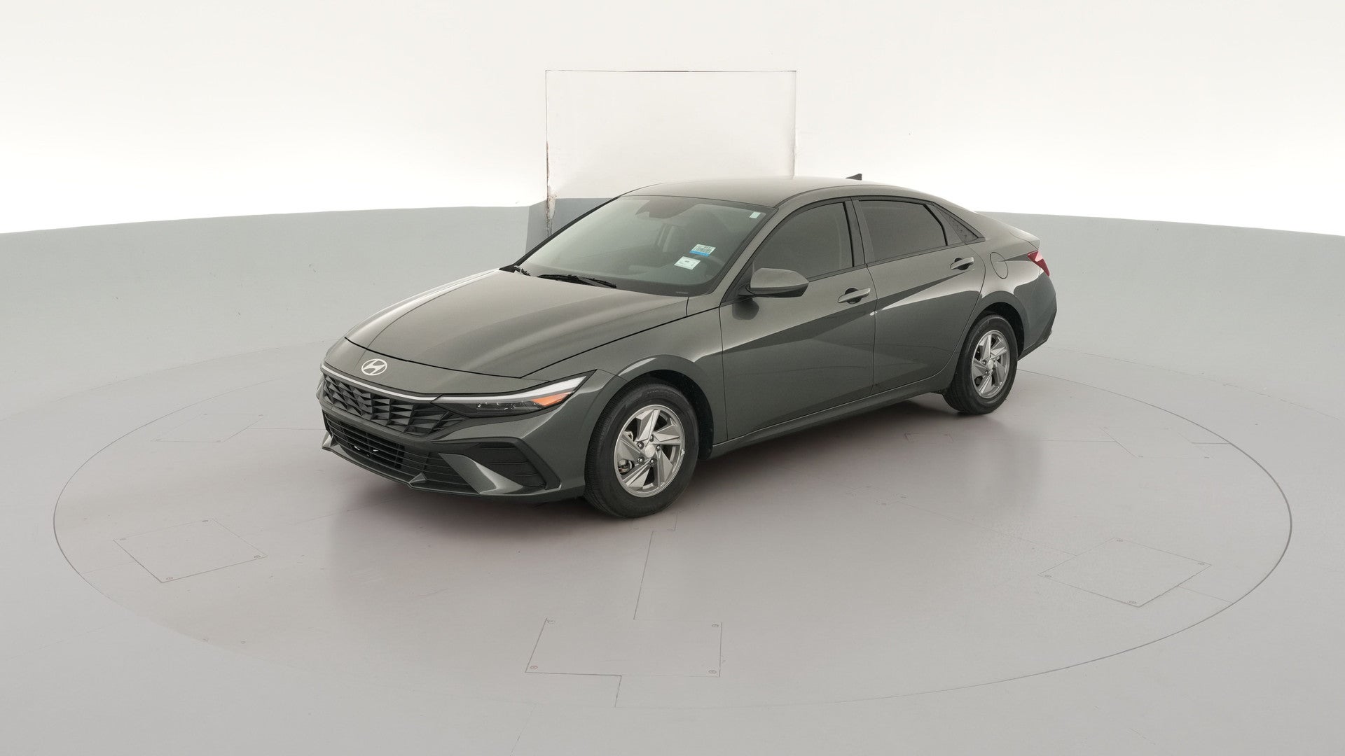 2025 Hyundai Elantra vehicle photo
